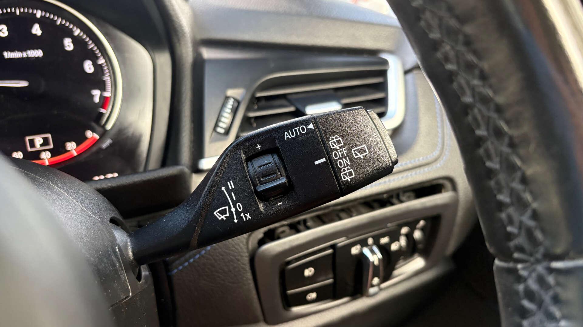 BMW 2 Series view 20
