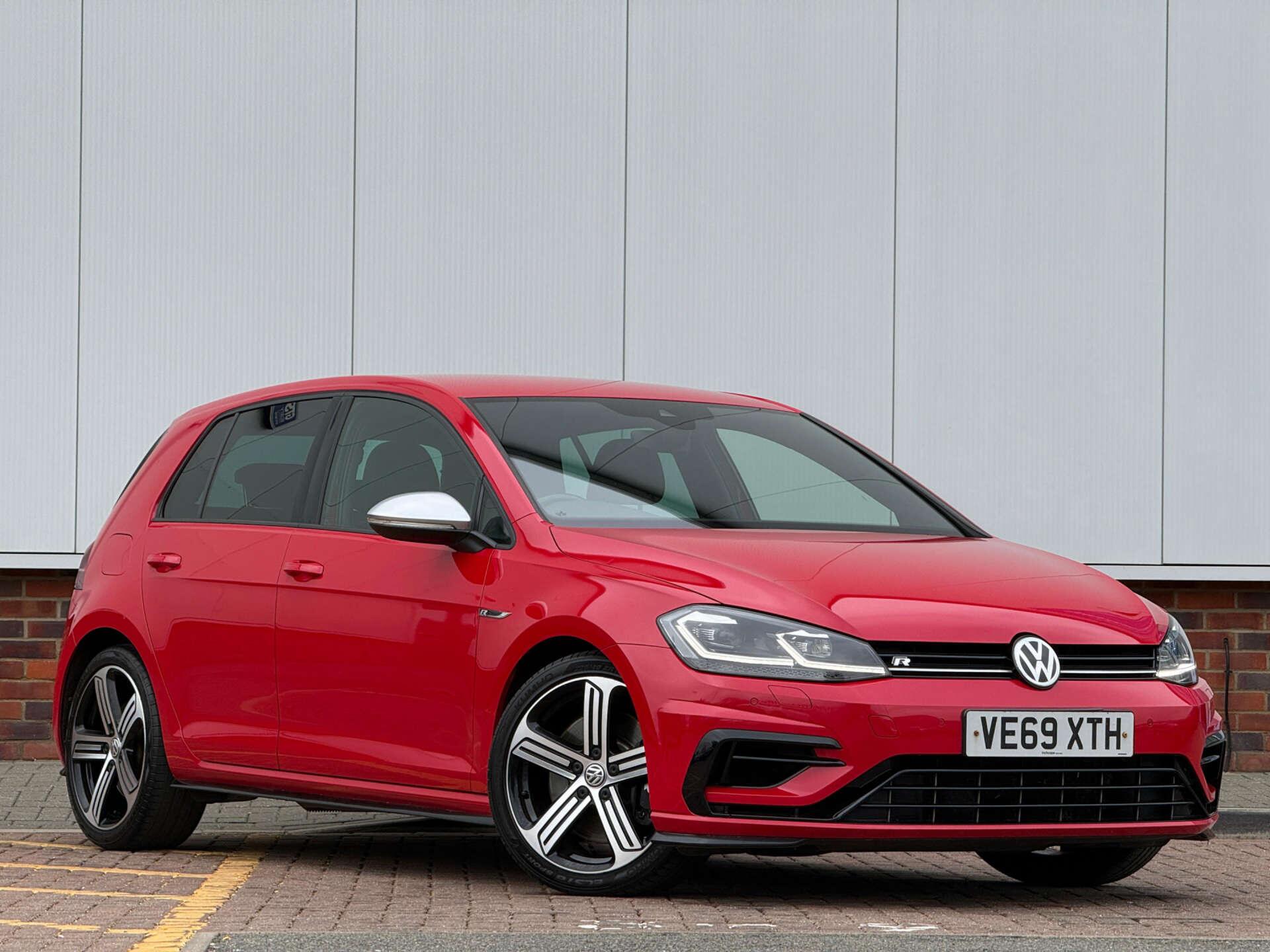 Volkswagen Golf view 5
