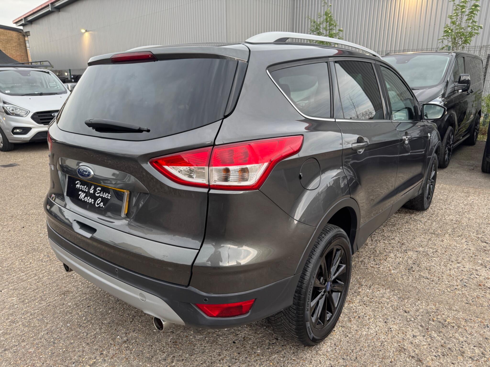 Ford Kuga view 15