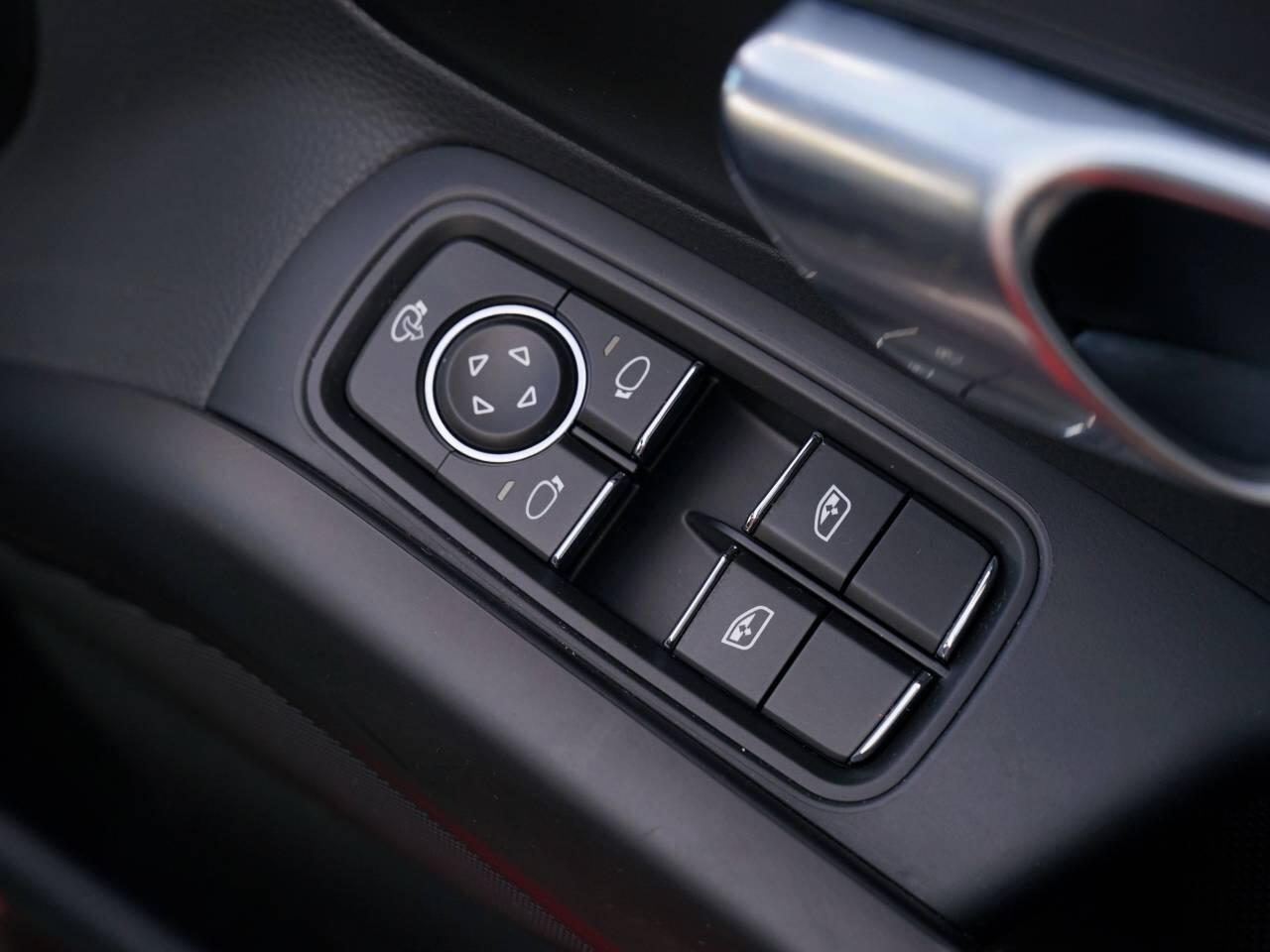 Porsche Cayman view 43