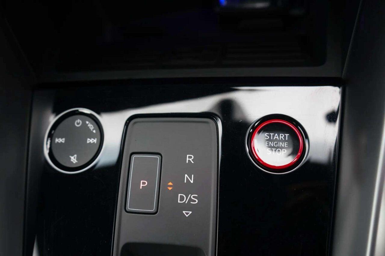 Audi S3 view 34