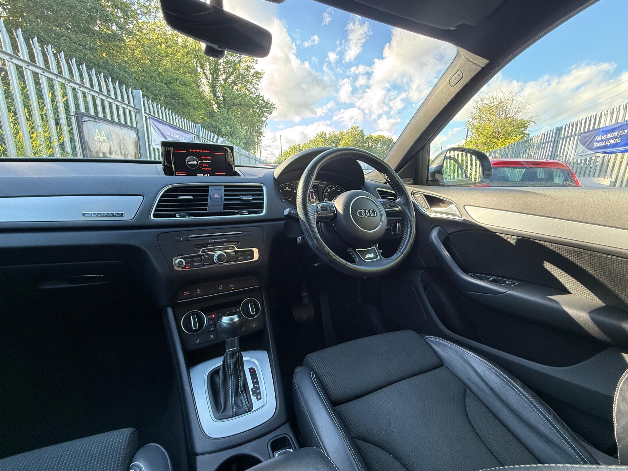 2017 Audi Q3 image 23