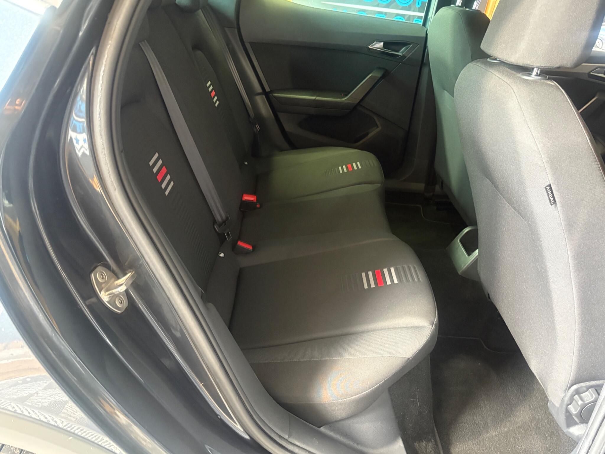 Seat Arona view 15