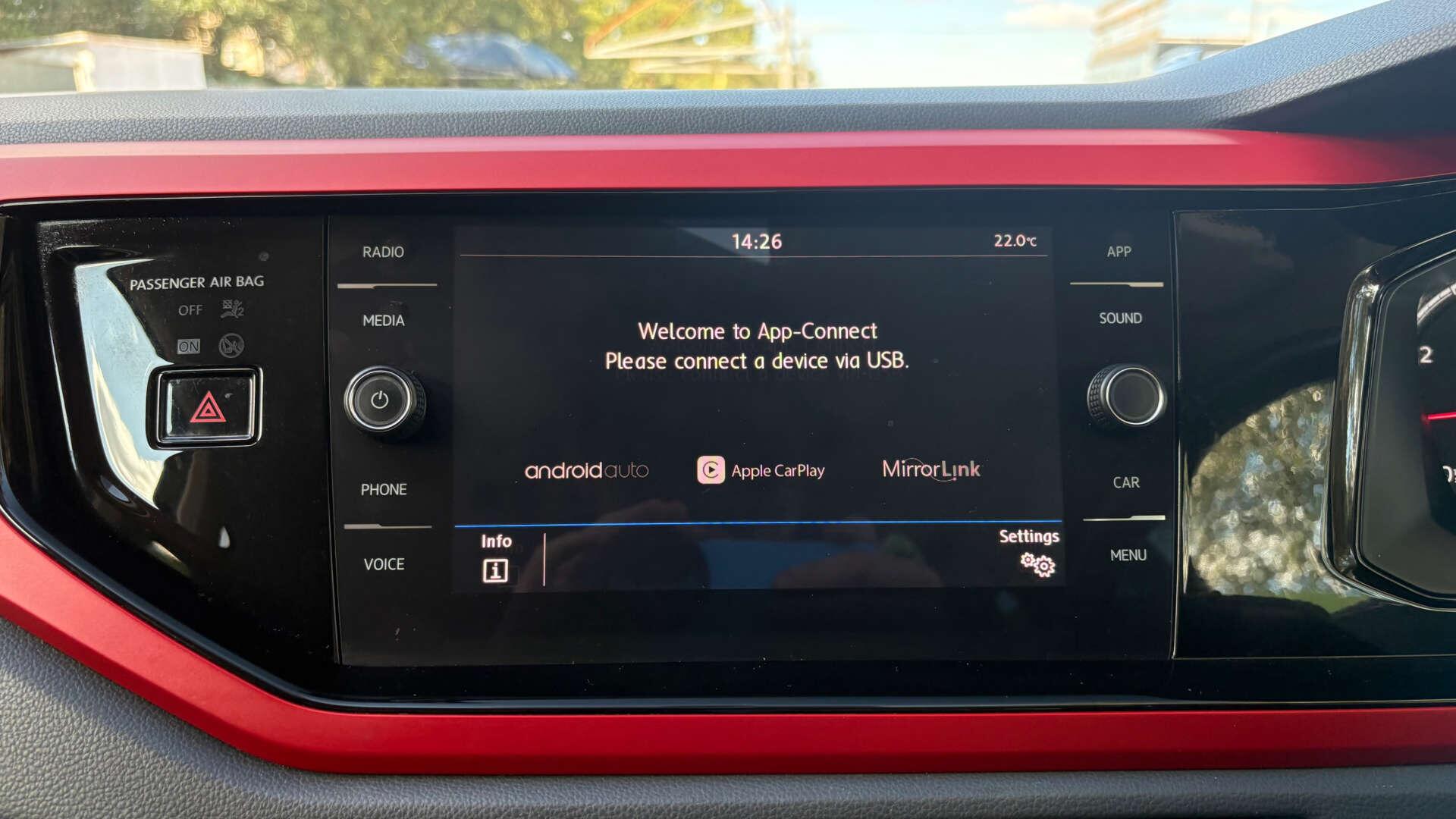 Volkswagen Polo view 26