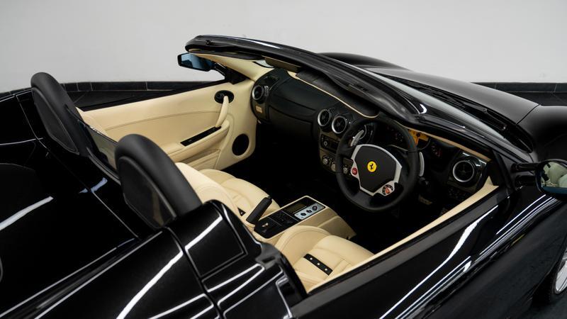 Ferrari F430 view 11