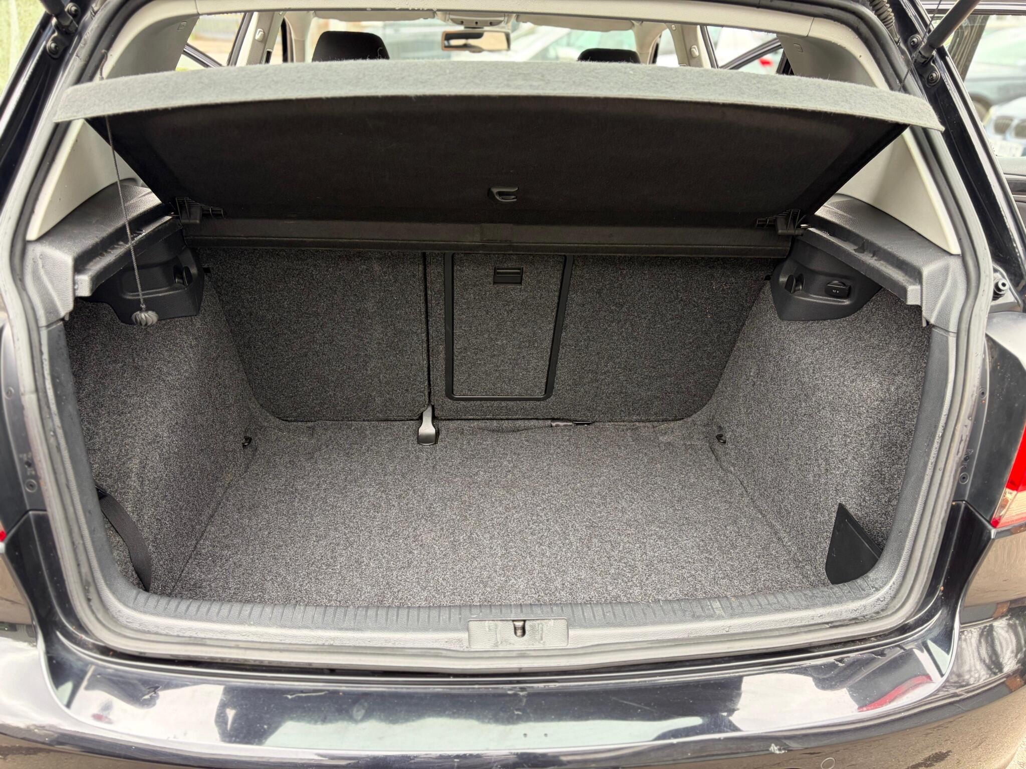 2010 Volkswagen Golf 1.4 TSI SE DSG Euro 5 5dr image 9