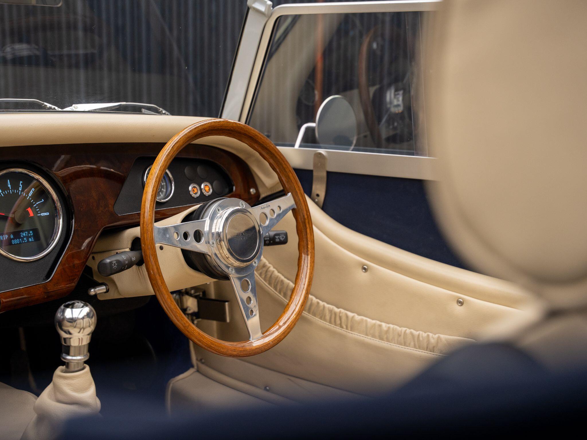 Morgan Roadster view 40