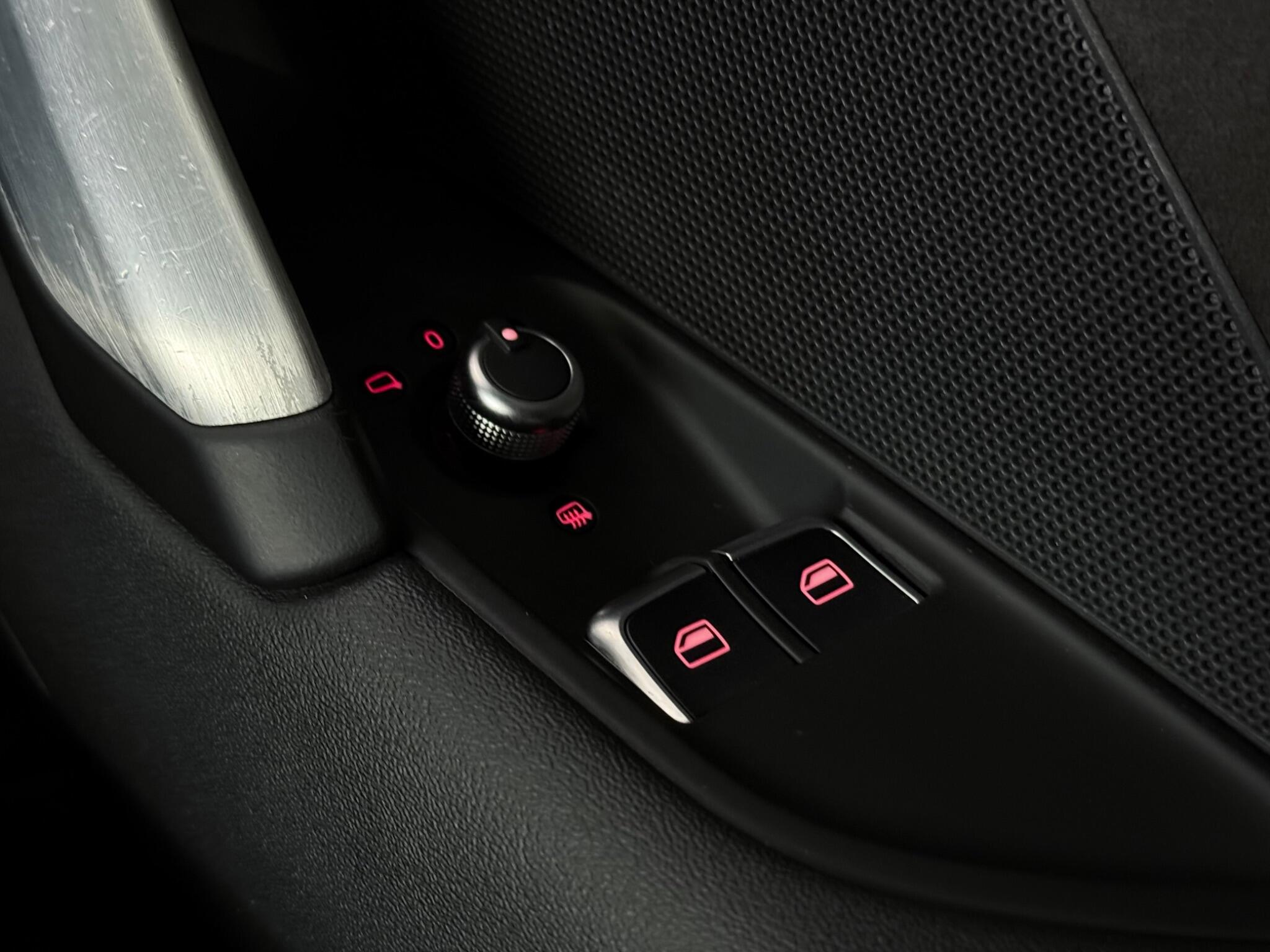 Audi TT view 19