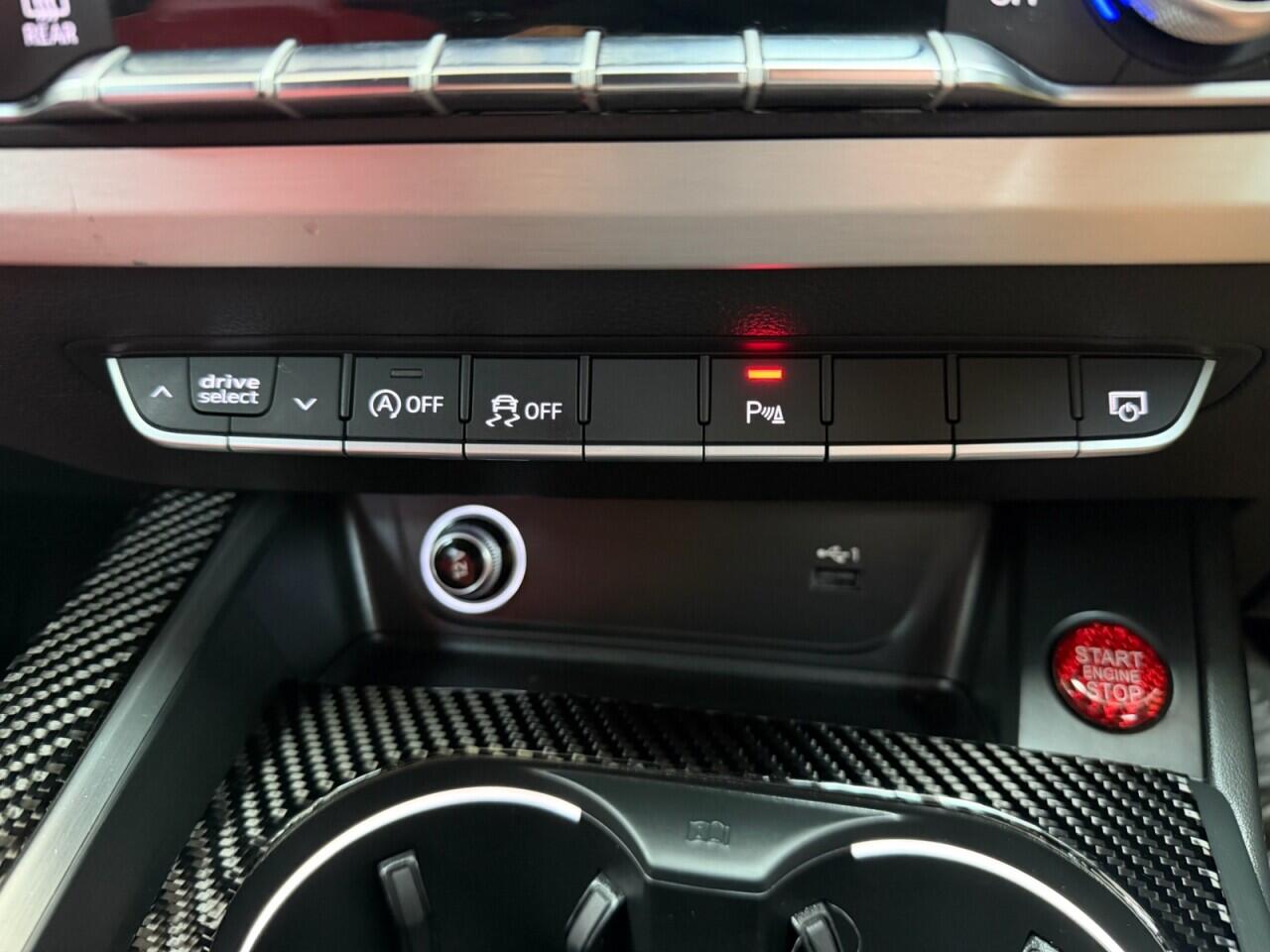 Audi S4 view 33