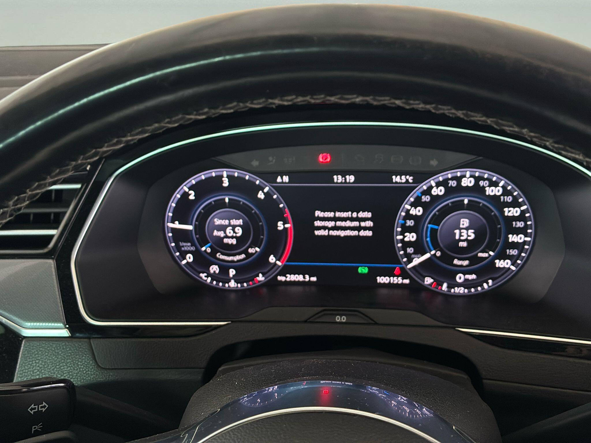 Volkswagen Passat view 13