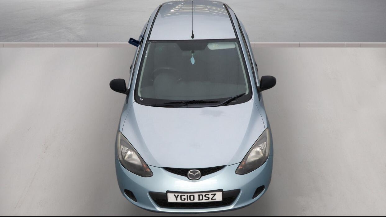Mazda Mazda2 view 7