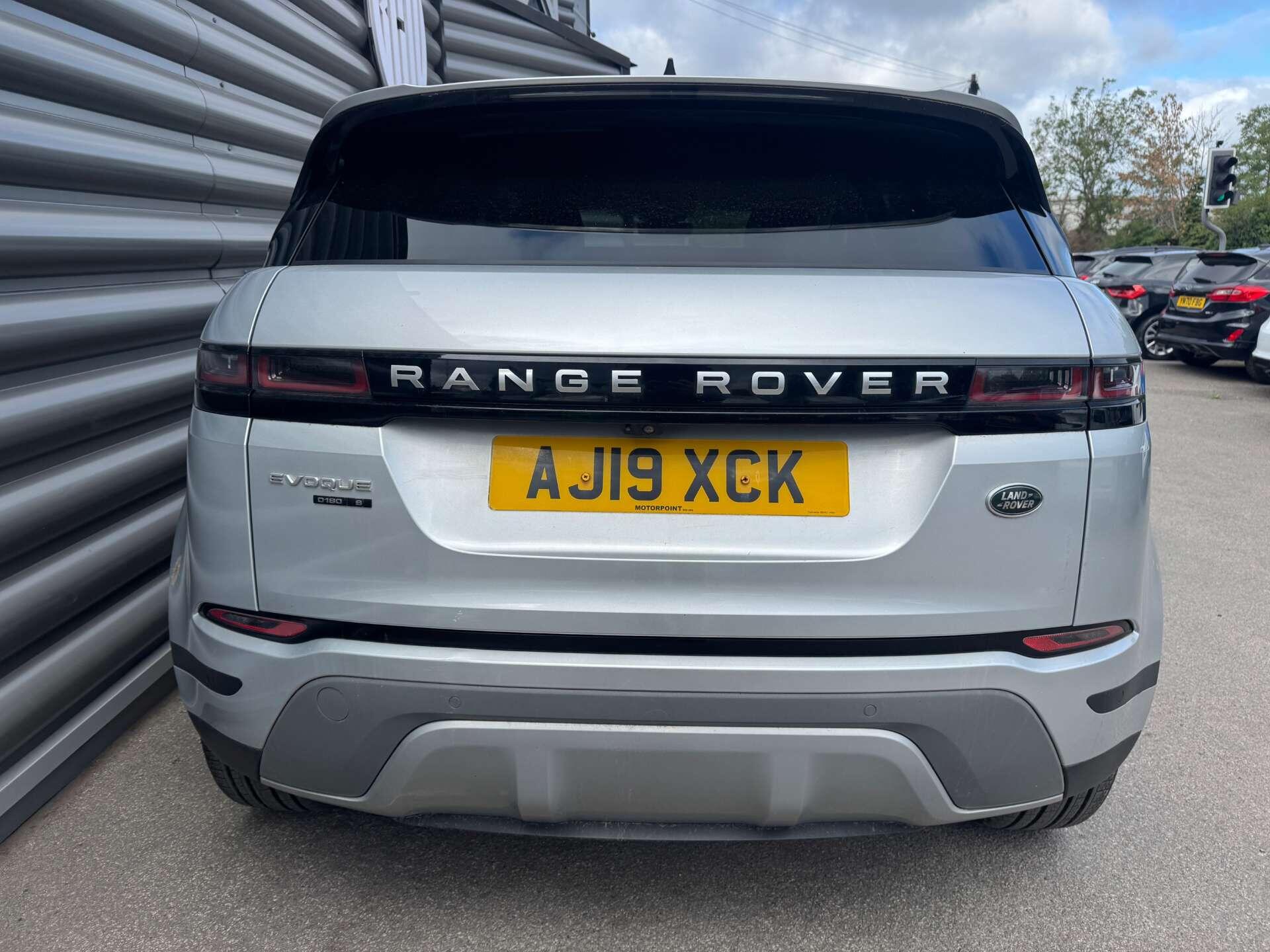 Land Rover Range Rover Evoque view 4