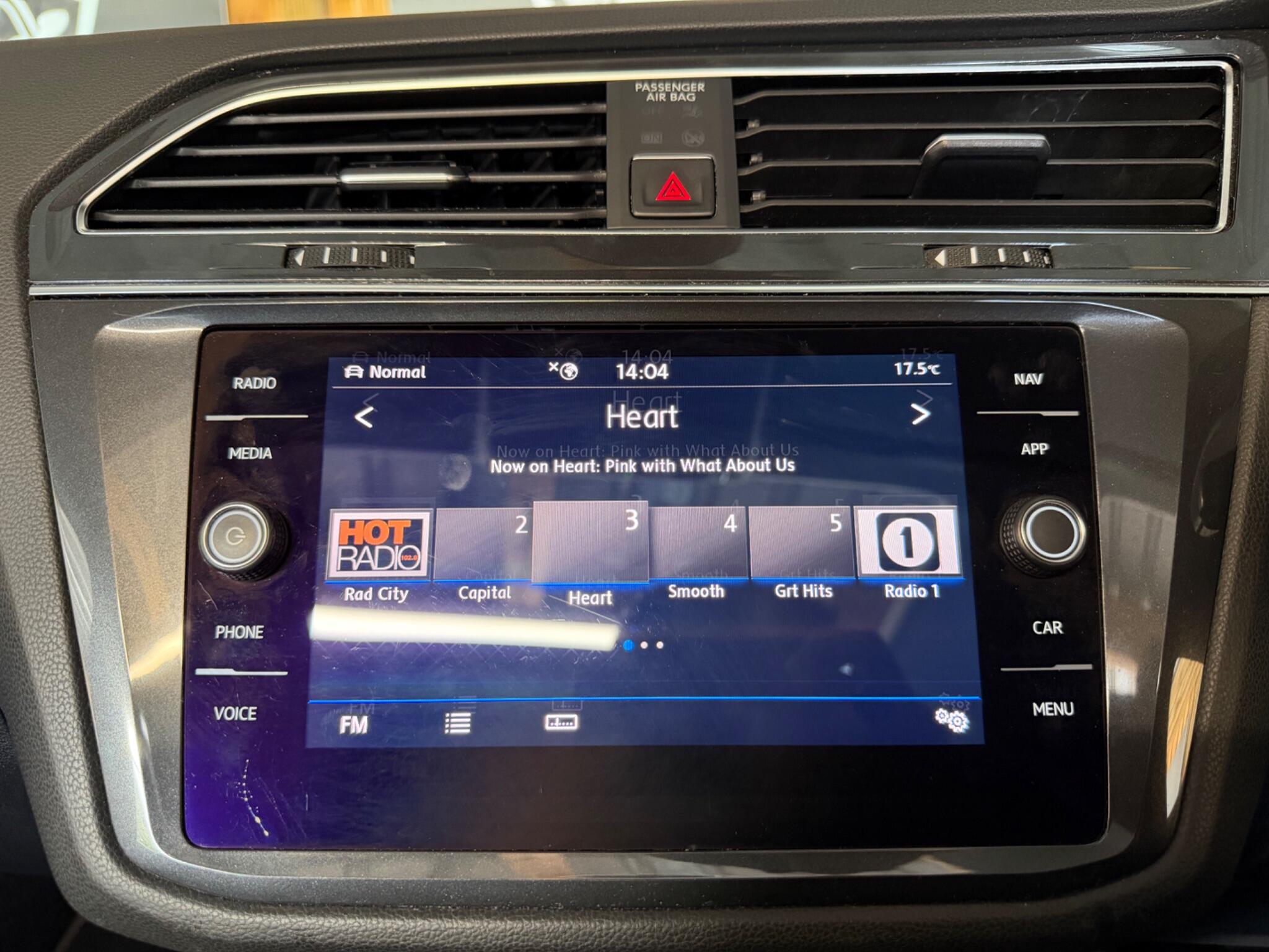 Volkswagen Tiguan Allspace view 44