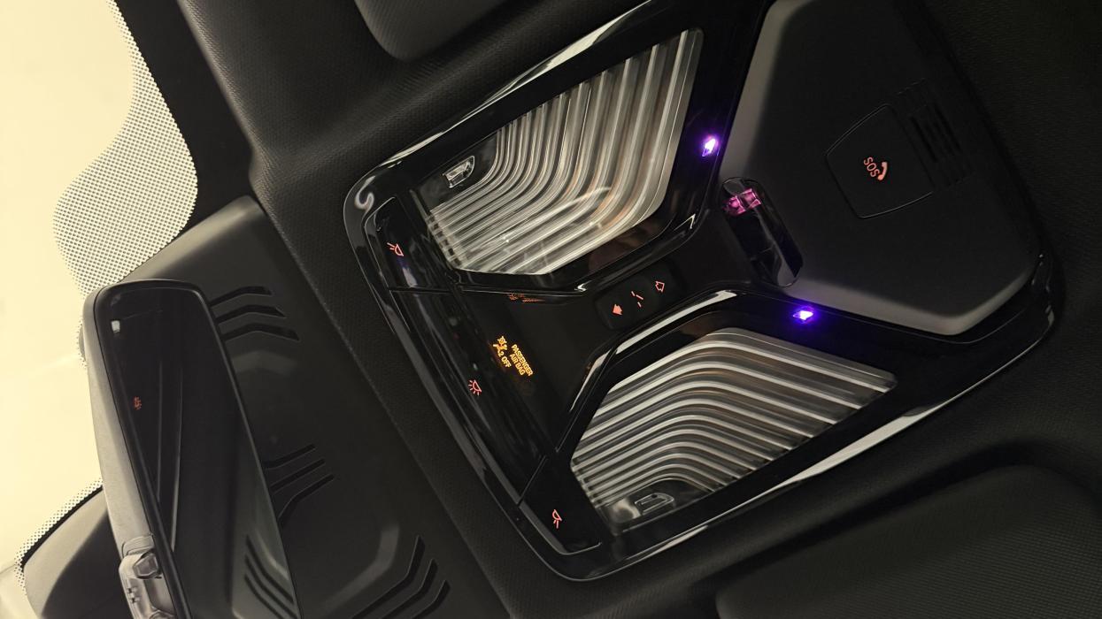 BMW X5 view 33