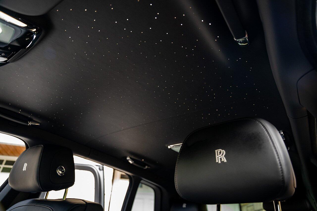 Rolls-Royce Cullinan view 71