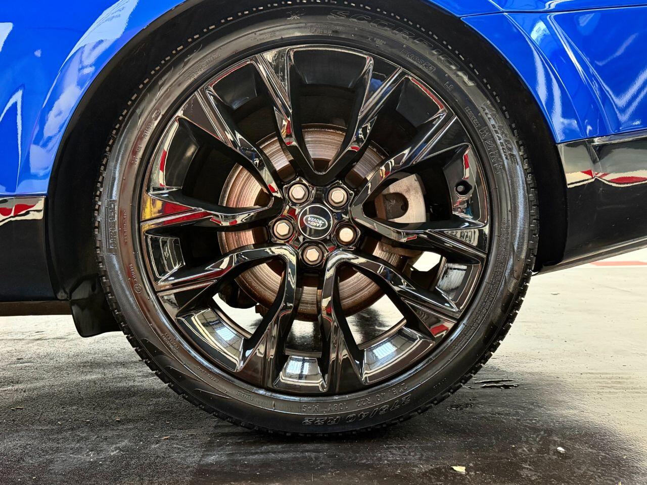 Land Rover Range Rover Sport view 11
