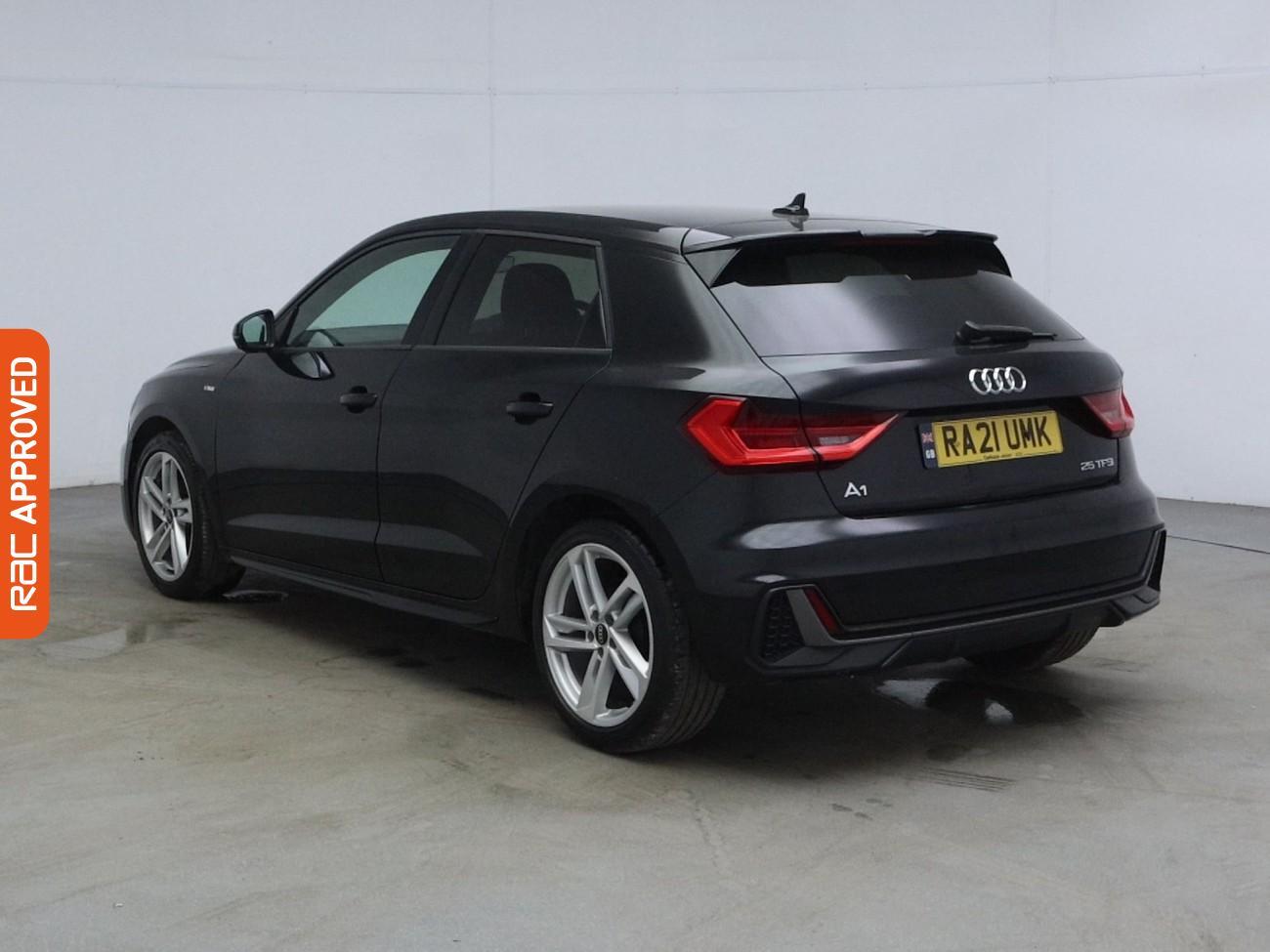 Audi A1 view 4