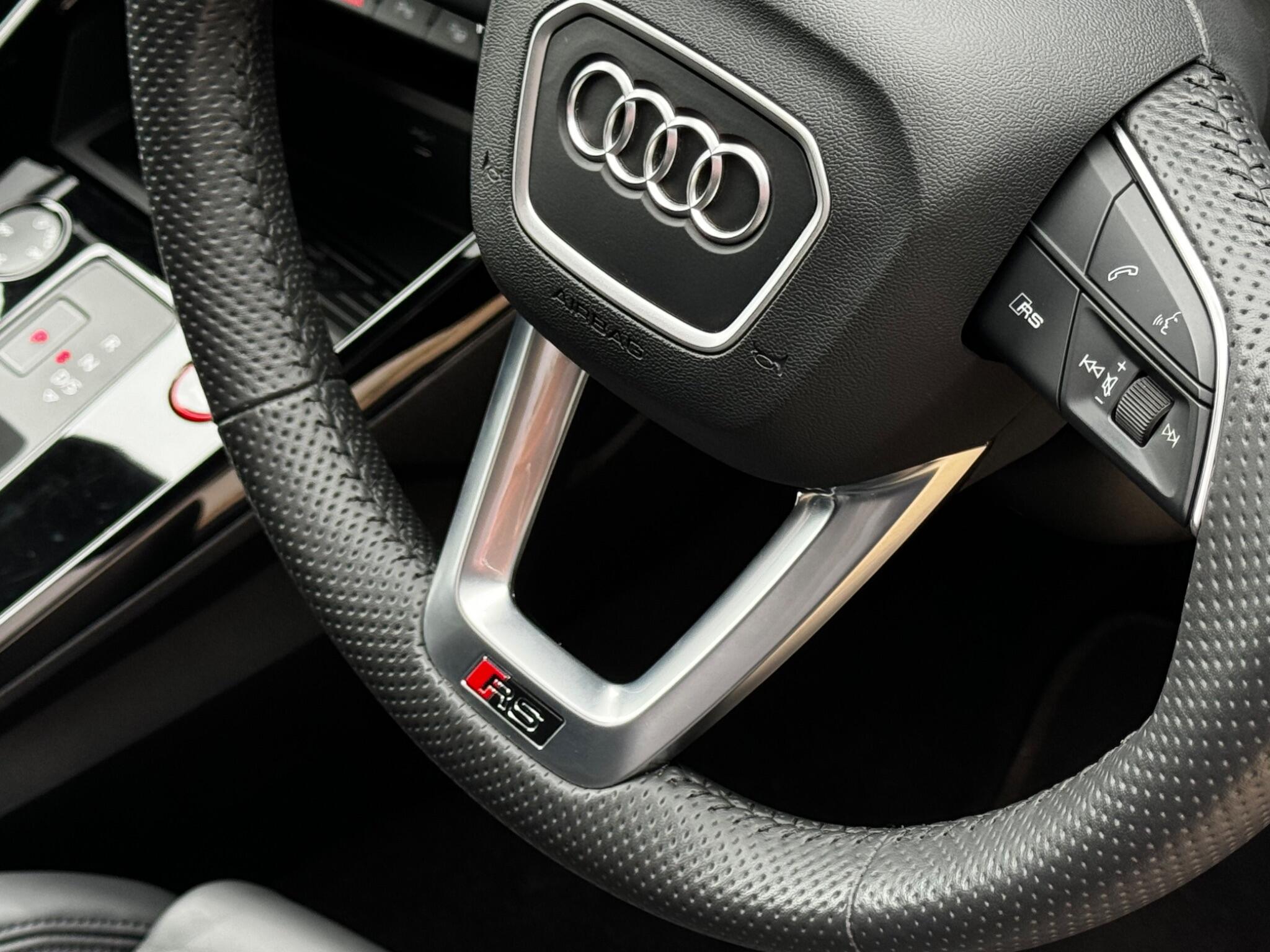 Audi RS3 view 33