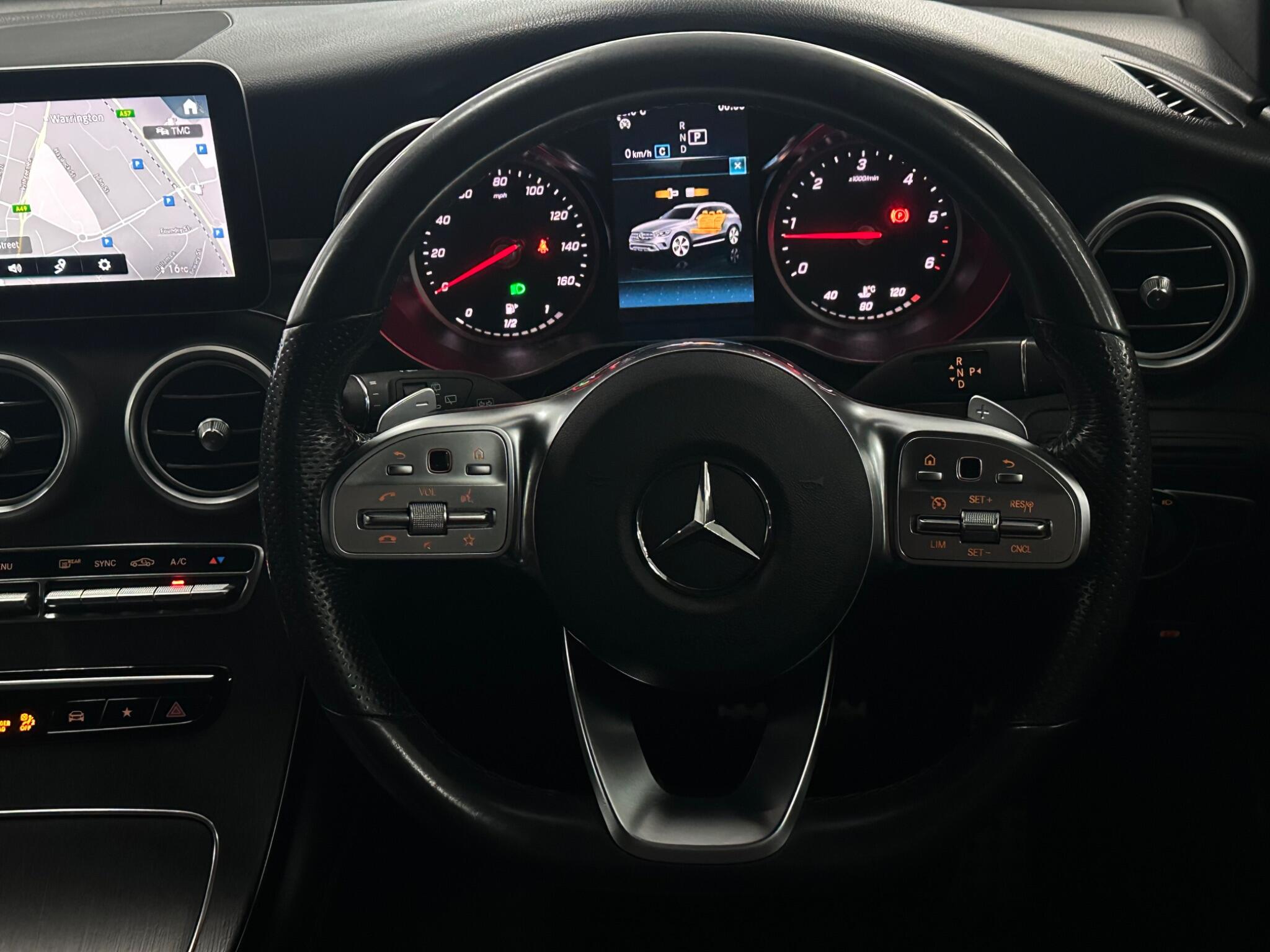 Mercedes-Benz GLC view 19