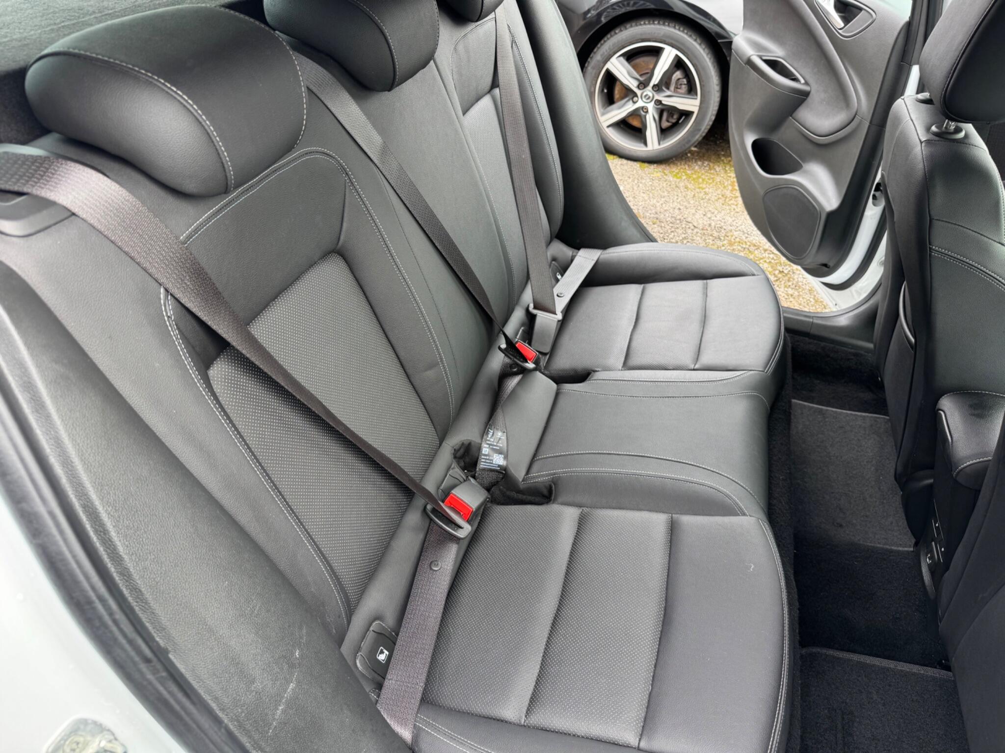 Vauxhall Astra view 41