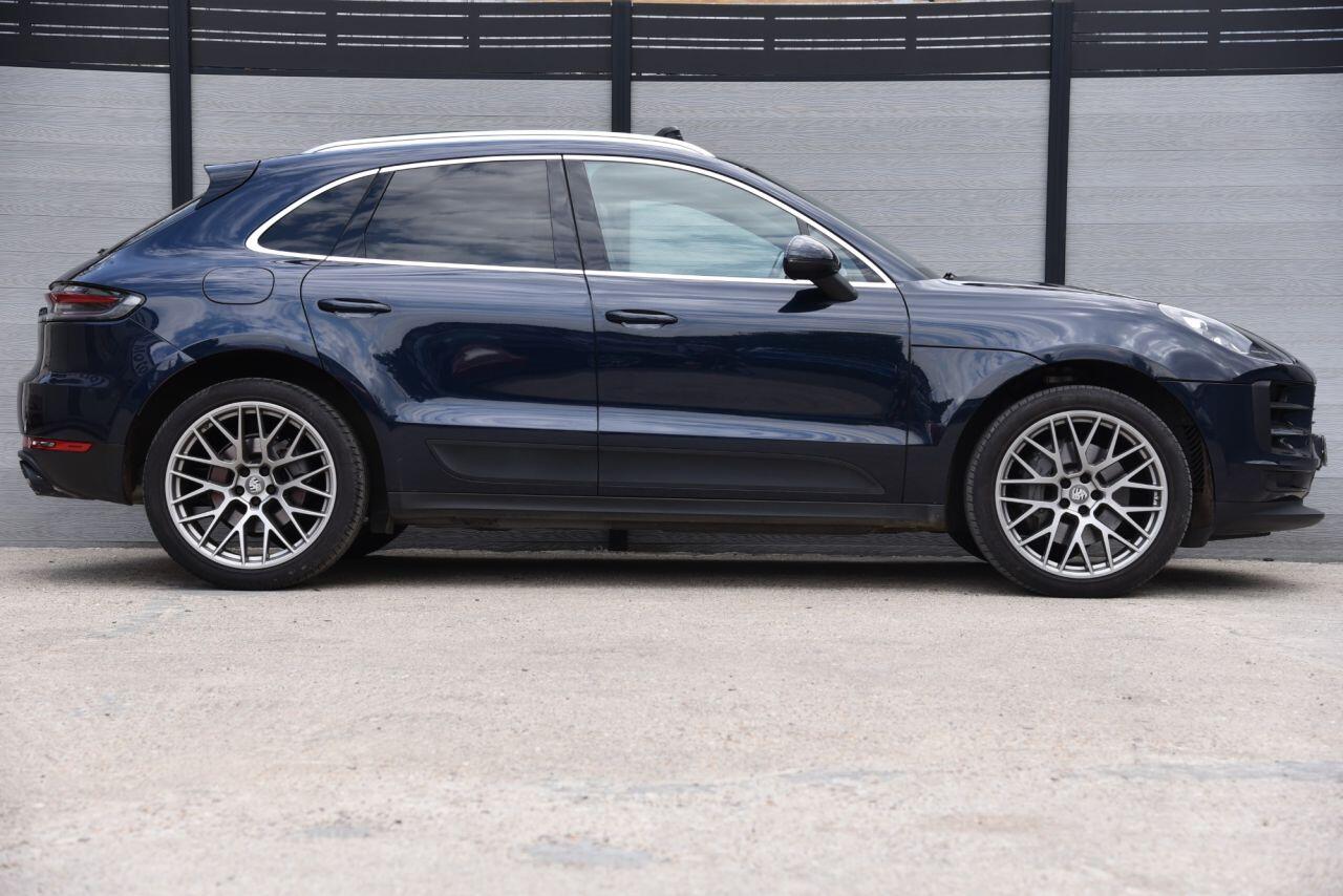 Porsche Macan view 7