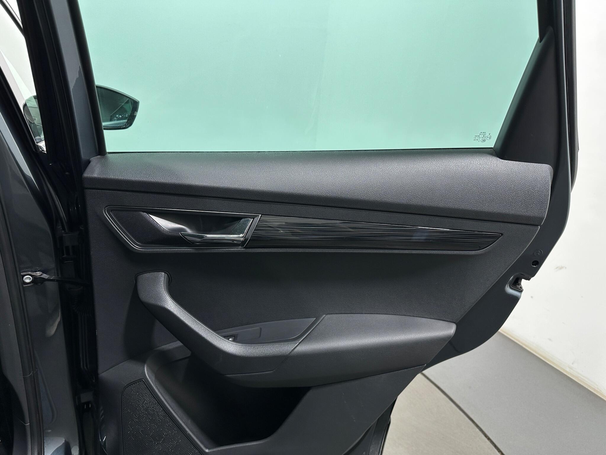 Skoda Karoq view 42