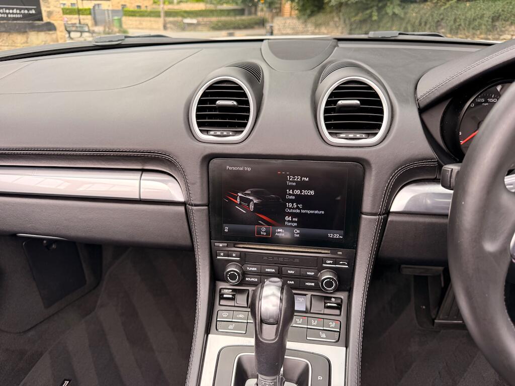Porsche Boxster view 27