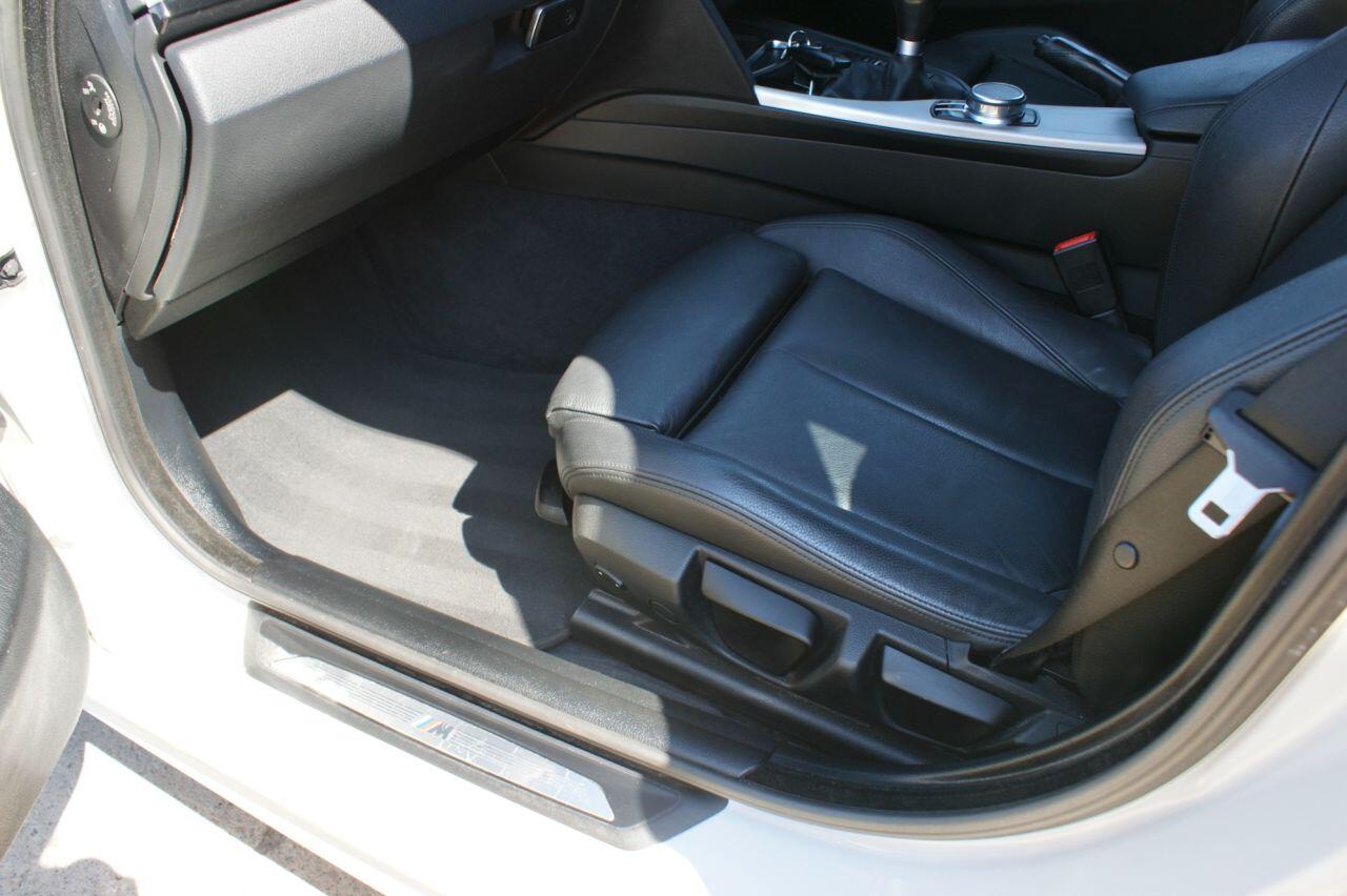 BMW 4 Series Gran Coupe view 27