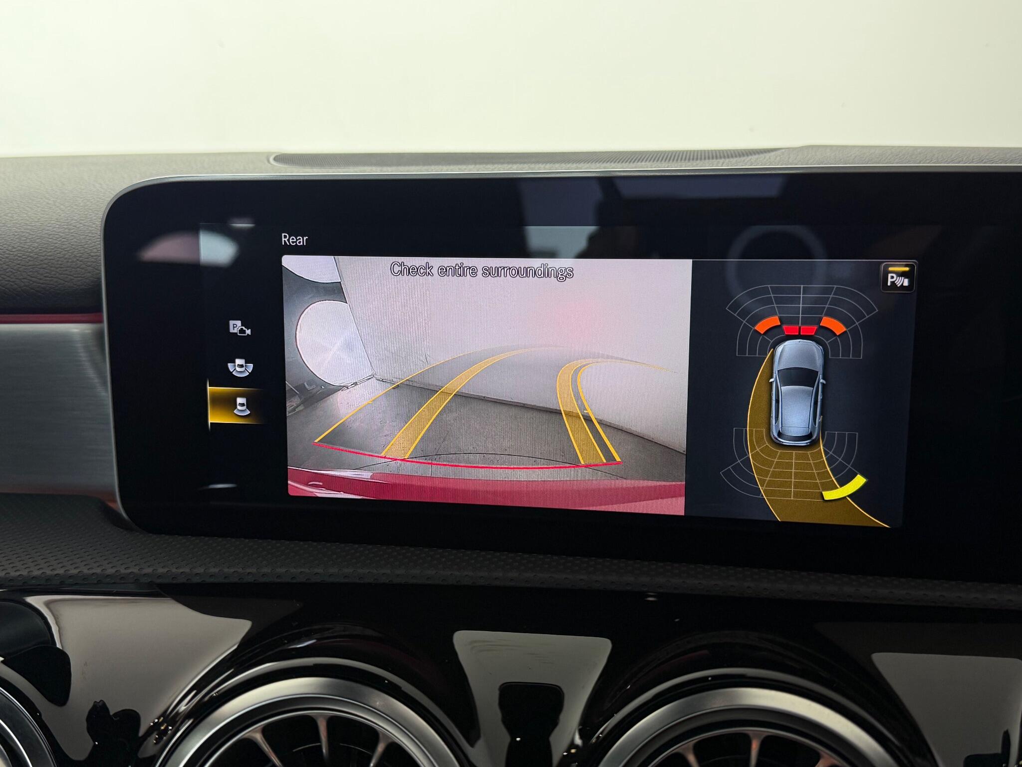 Mercedes-Benz A-Class view 31