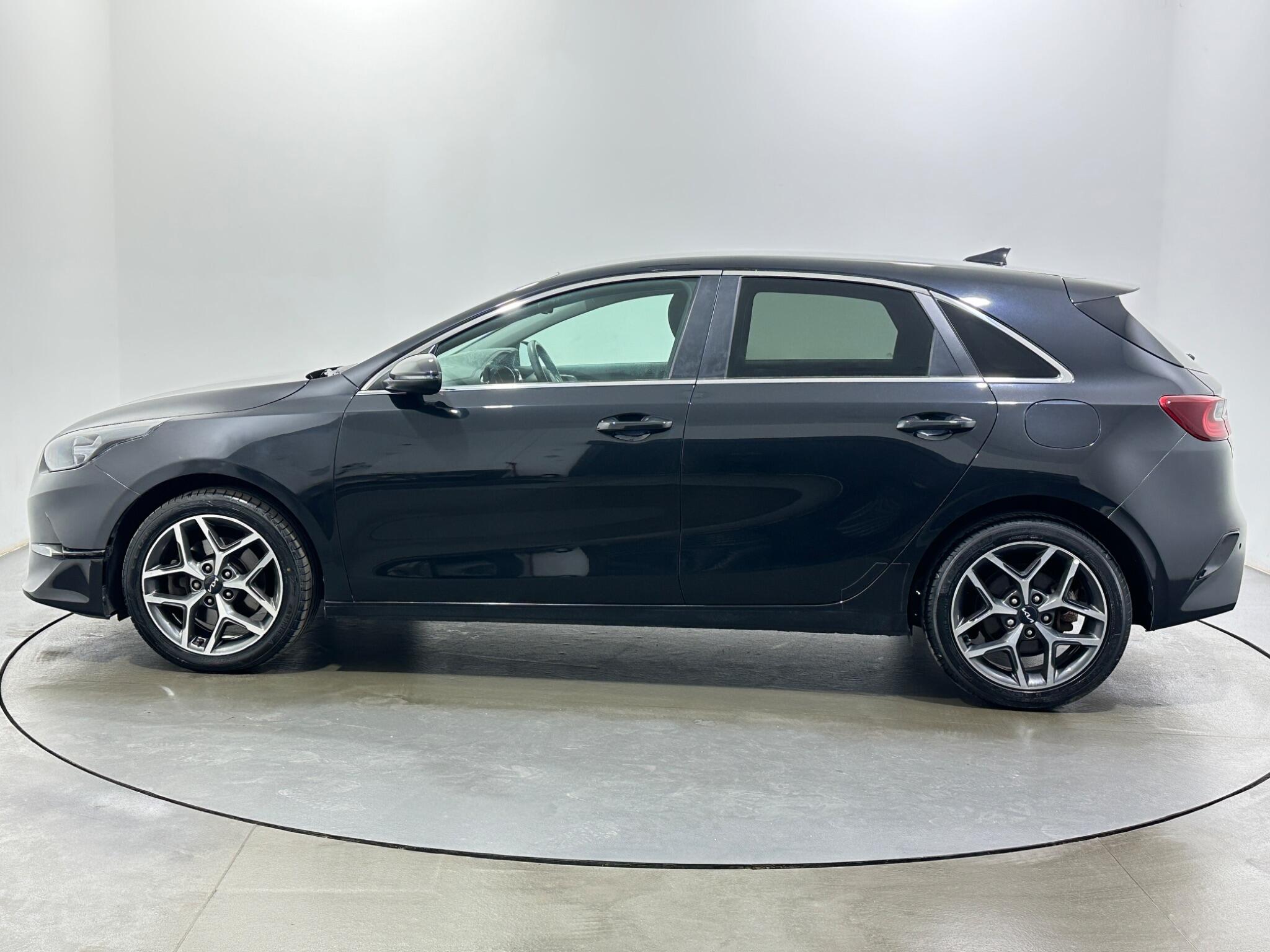 Kia Ceed view 5