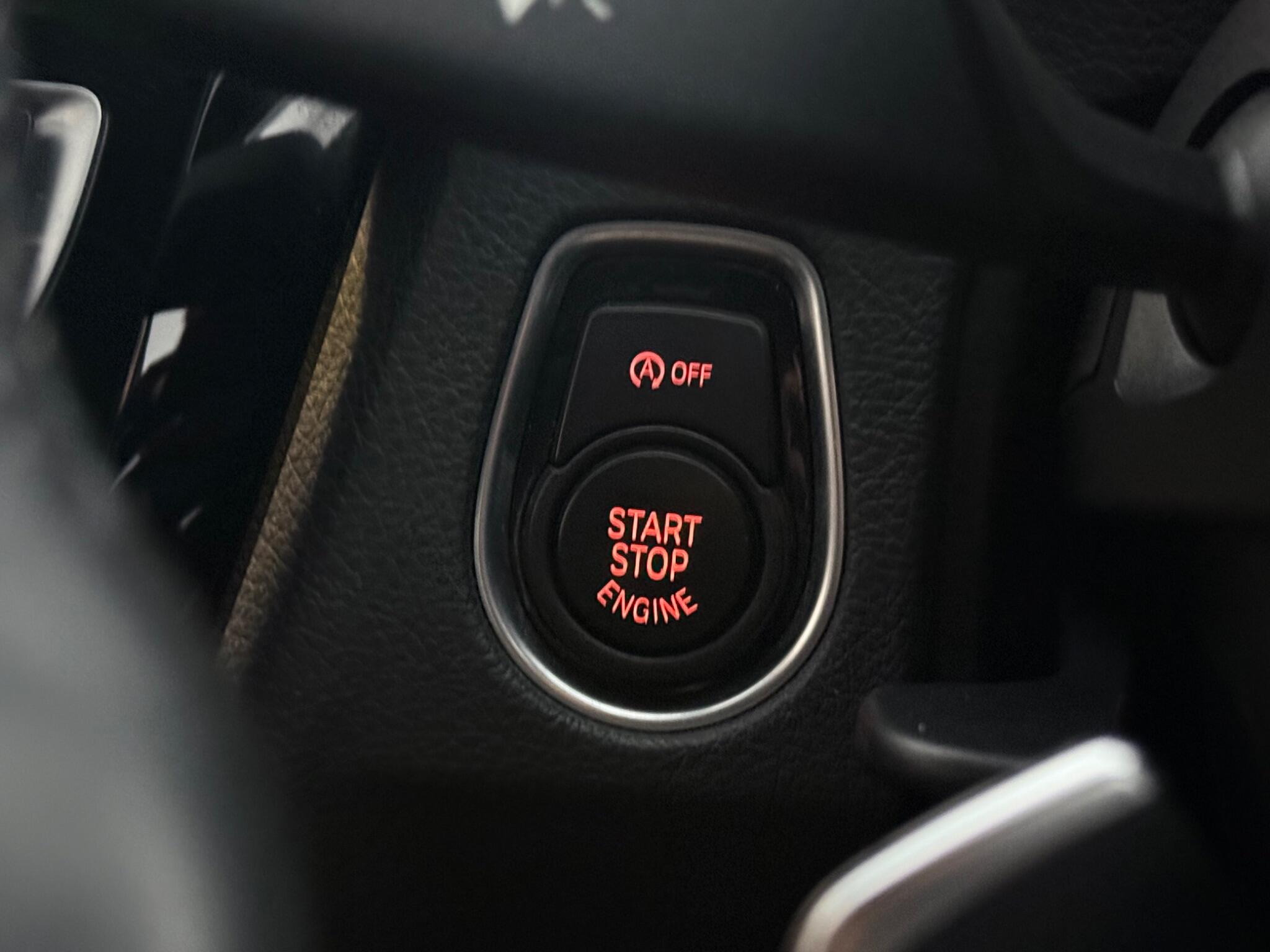 BMW 3 Series view 17