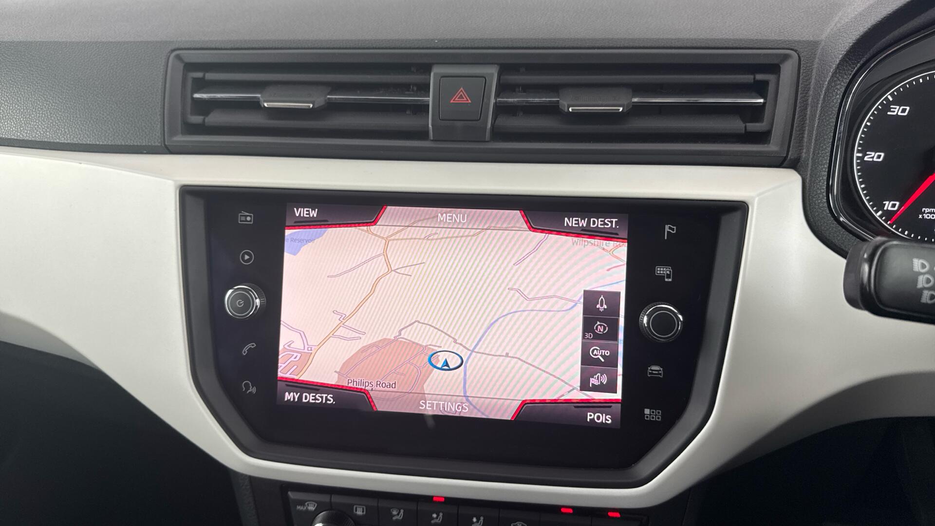Seat Arona view 30