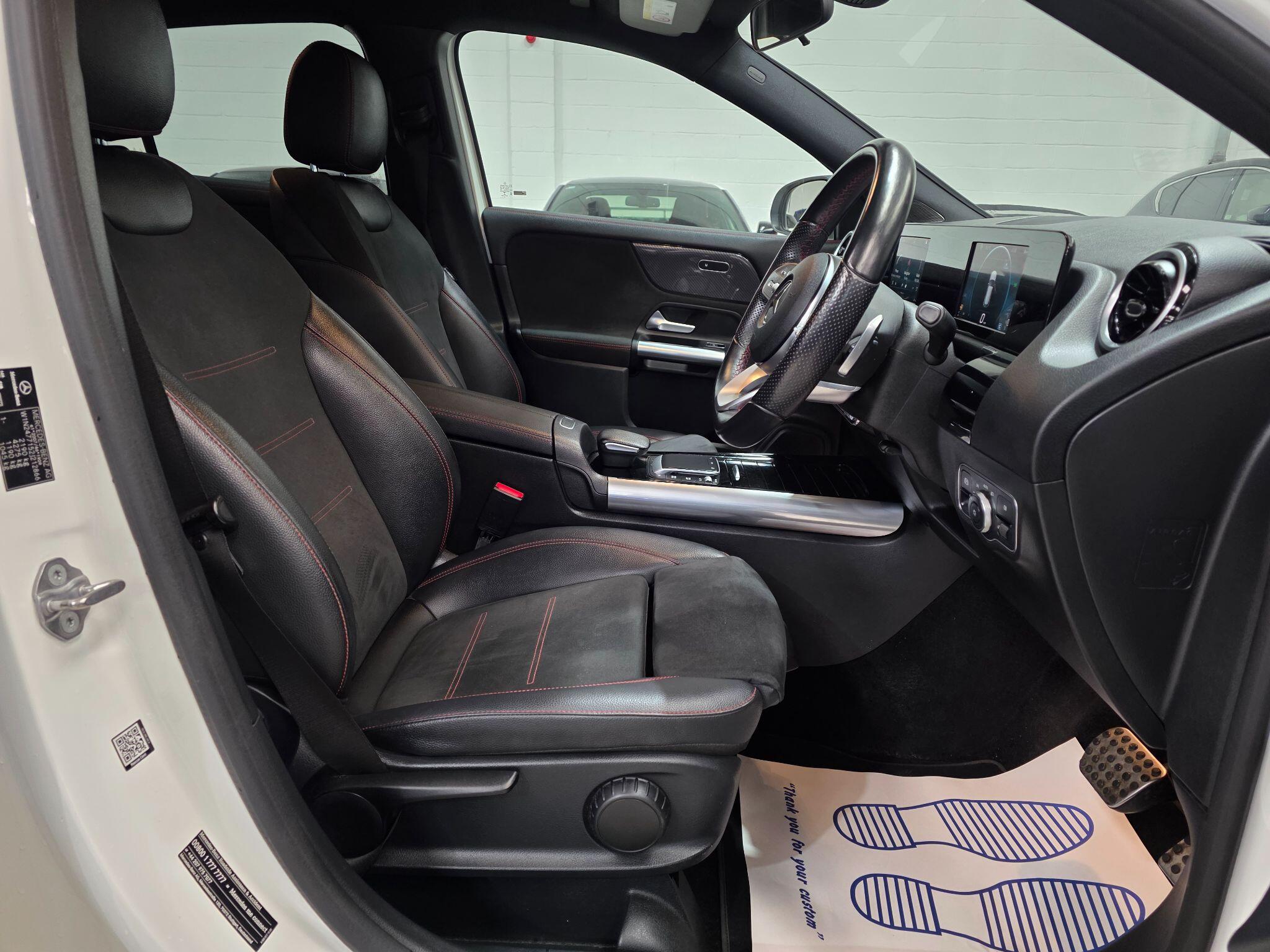 Mercedes-Benz Gla view 6