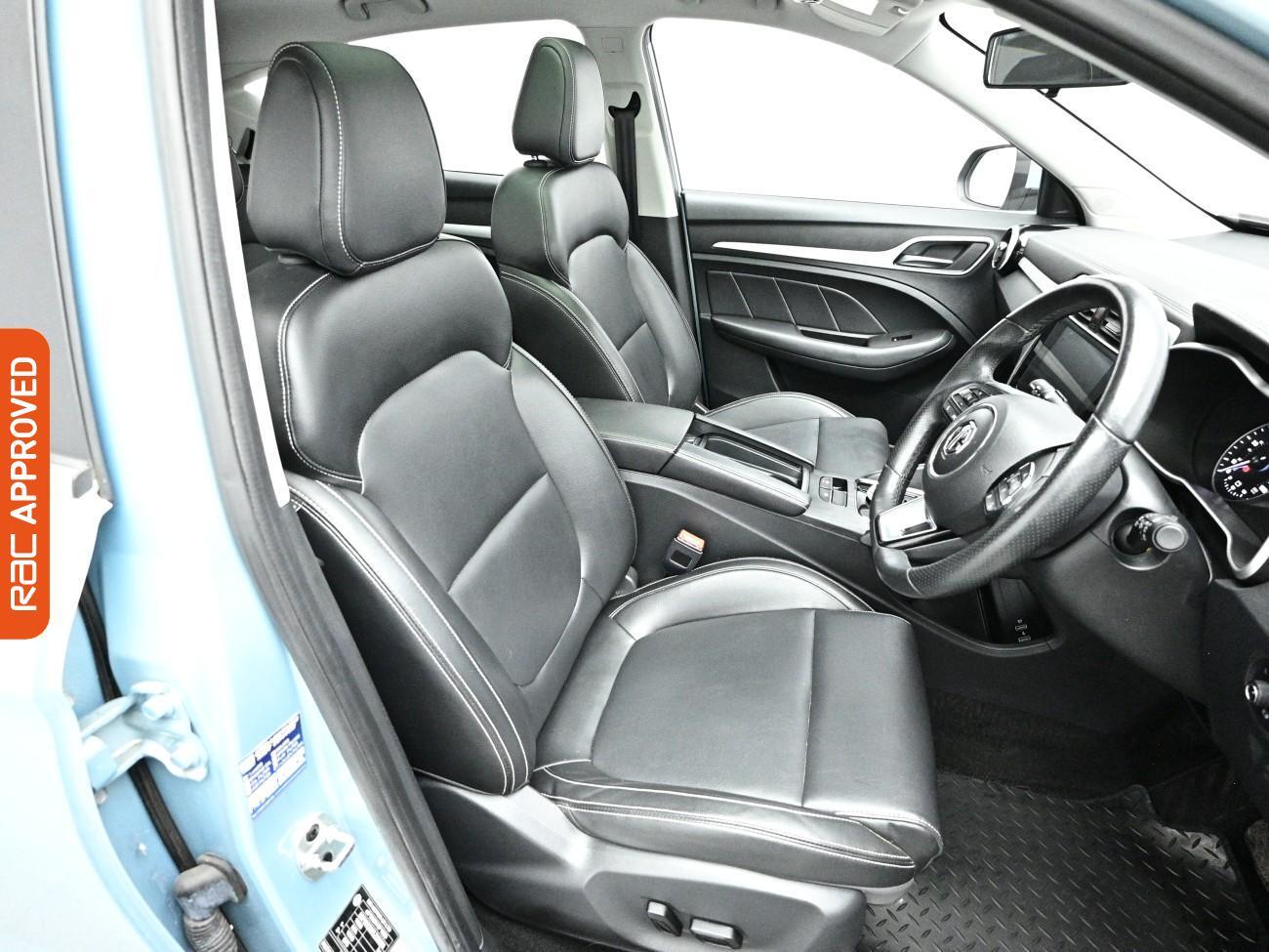 MG ZS view 13