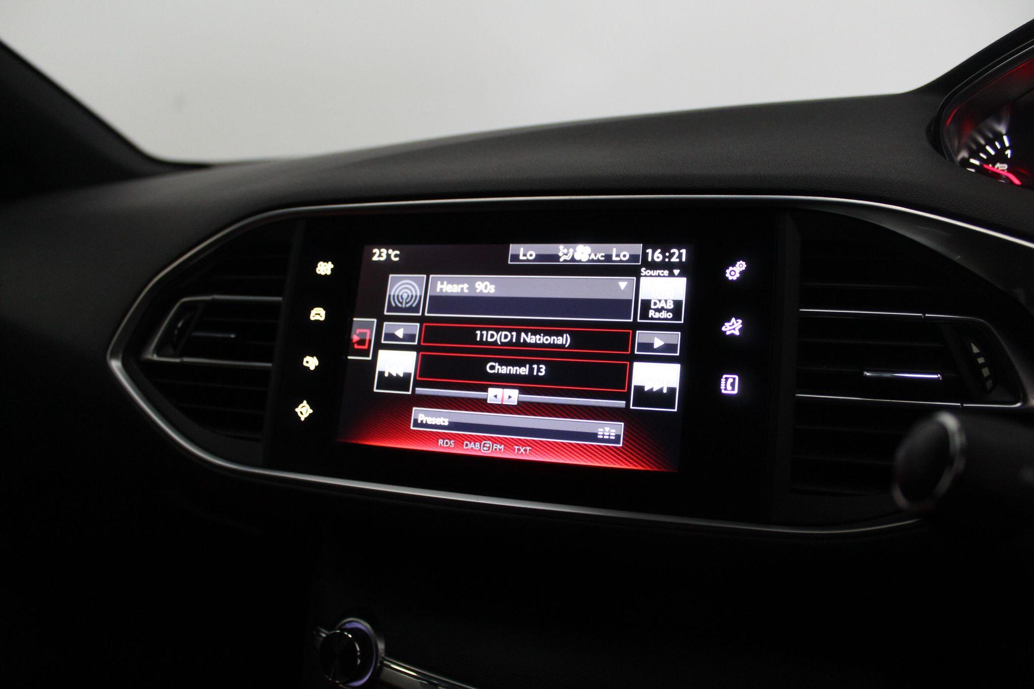 Peugeot 308 view 35