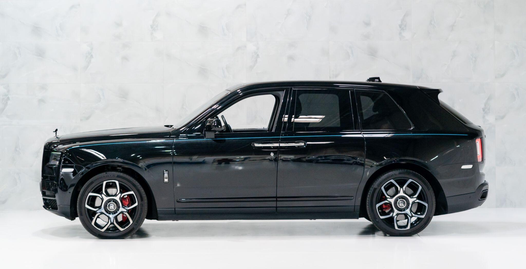 Rolls-Royce Cullinan view 10