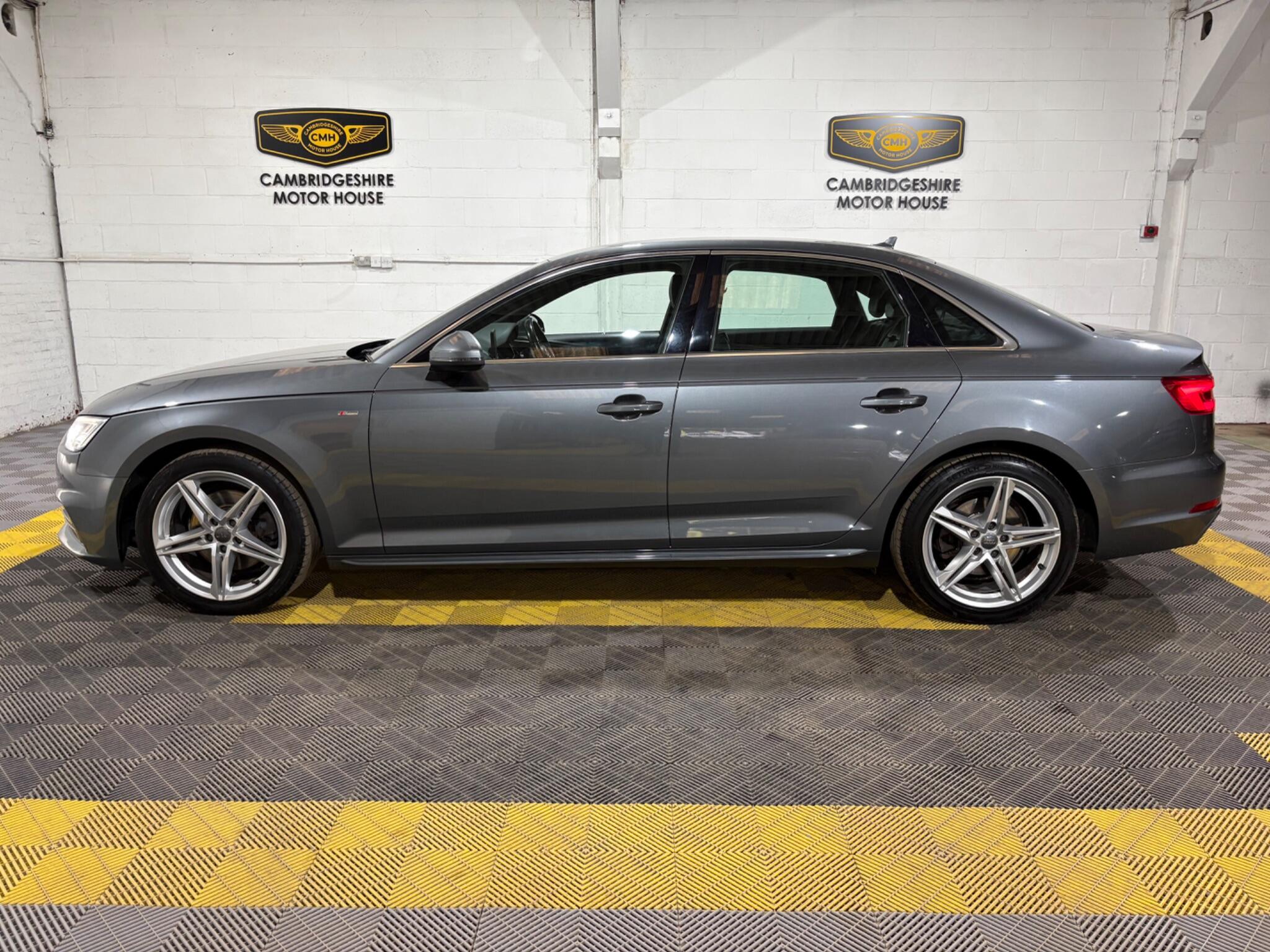 Audi A4 view 10