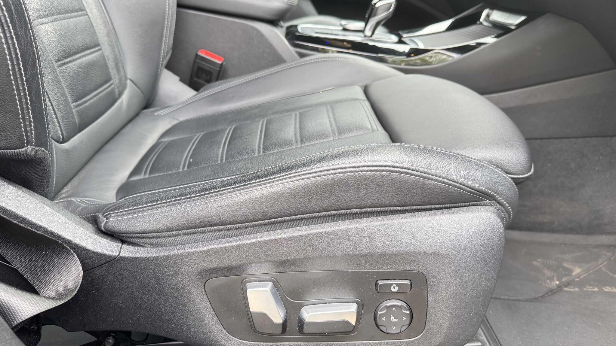 BMW X3 view 40