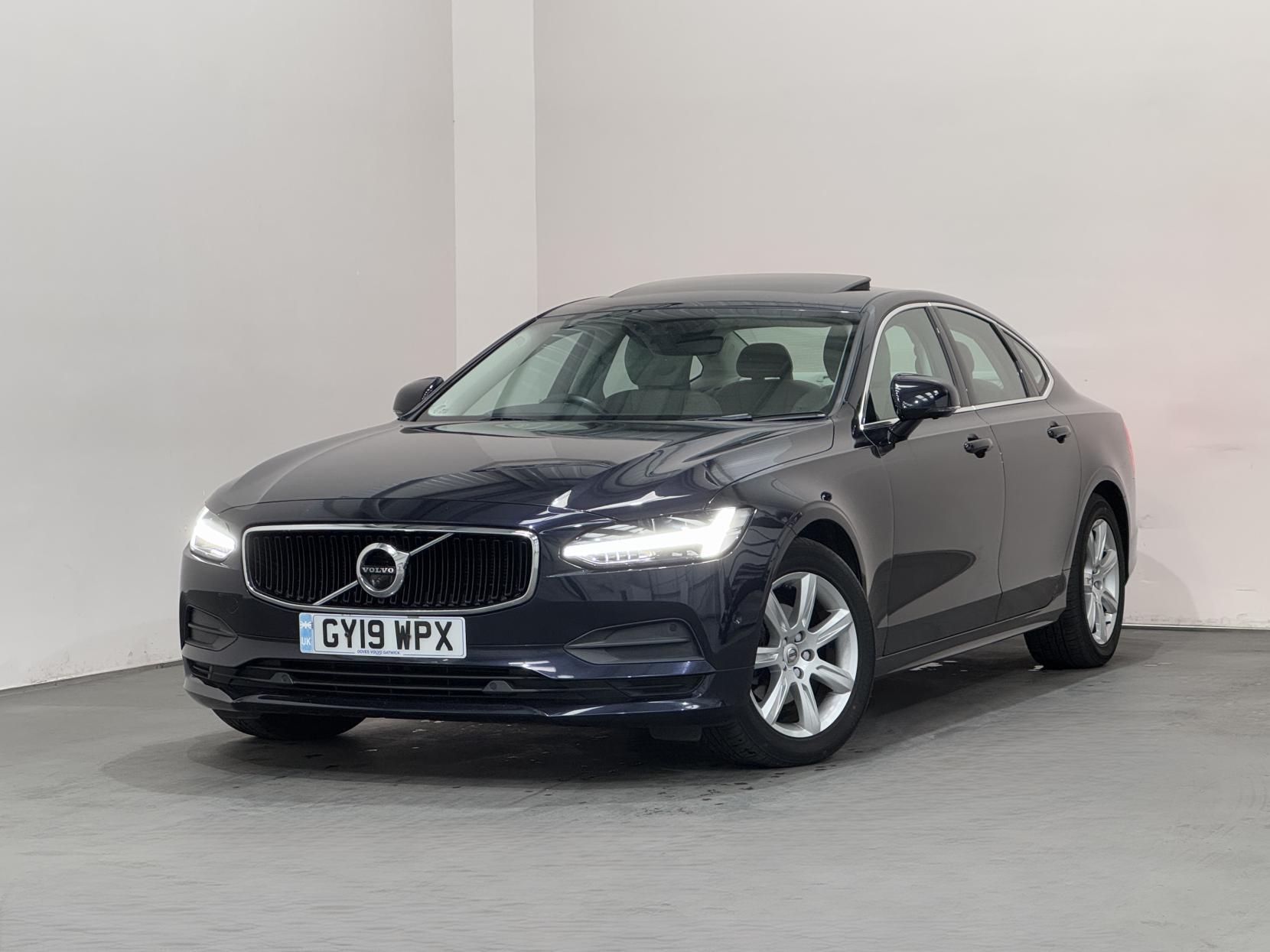 Volvo S90 view 6