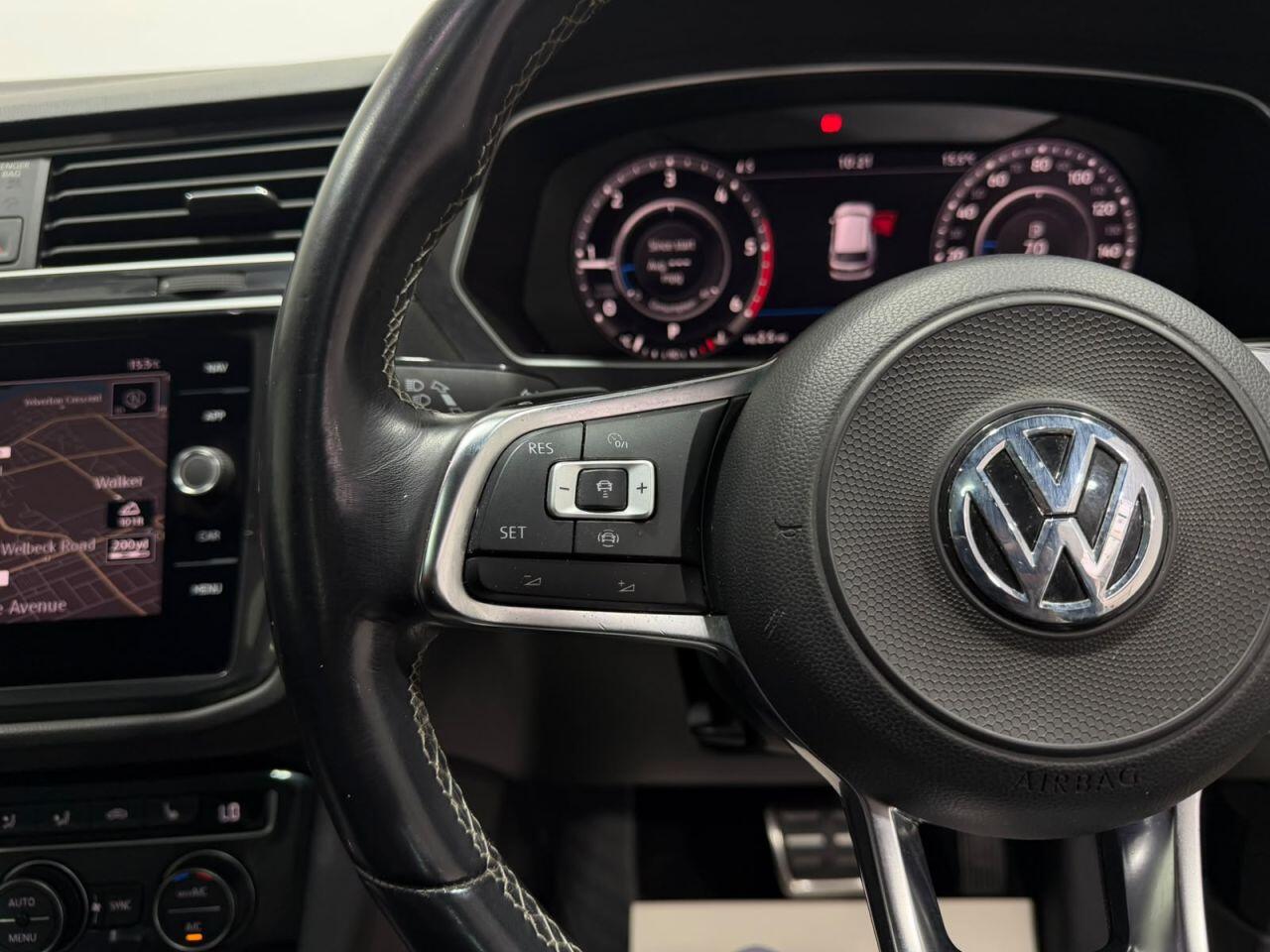 Volkswagen Tiguan view 20