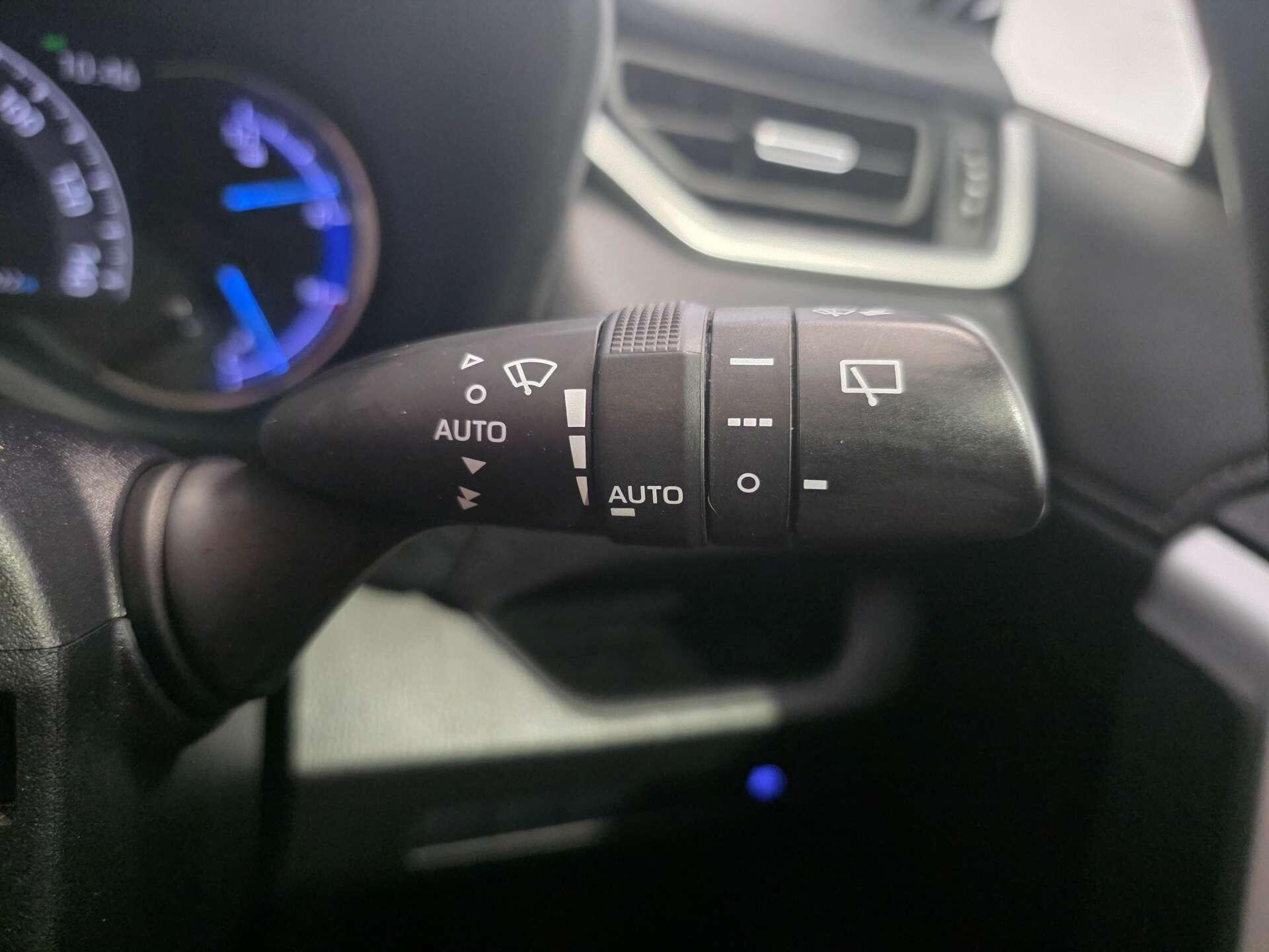 Toyota Rav4 view 20
