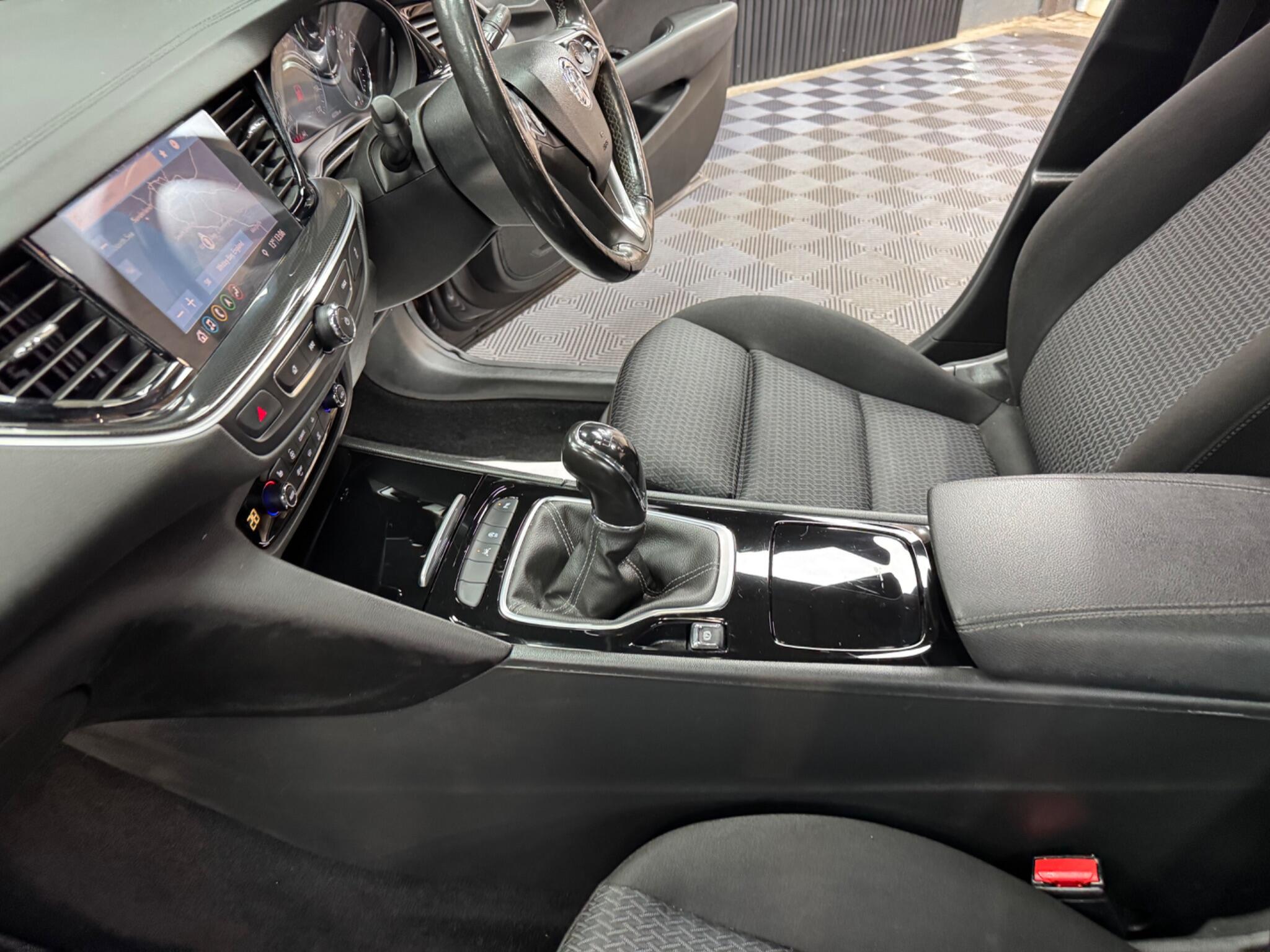 Vauxhall Insignia view 44