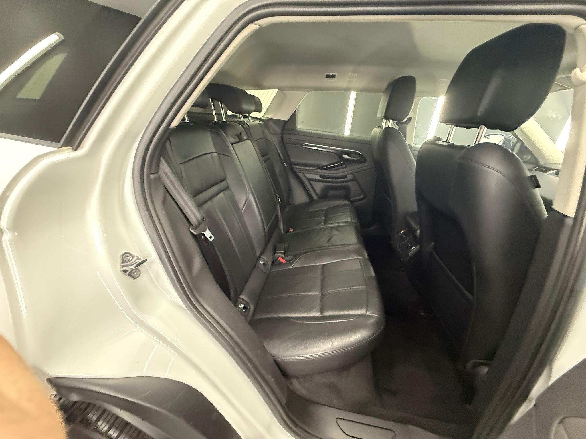 Land Rover Range Rover Evoque view 22