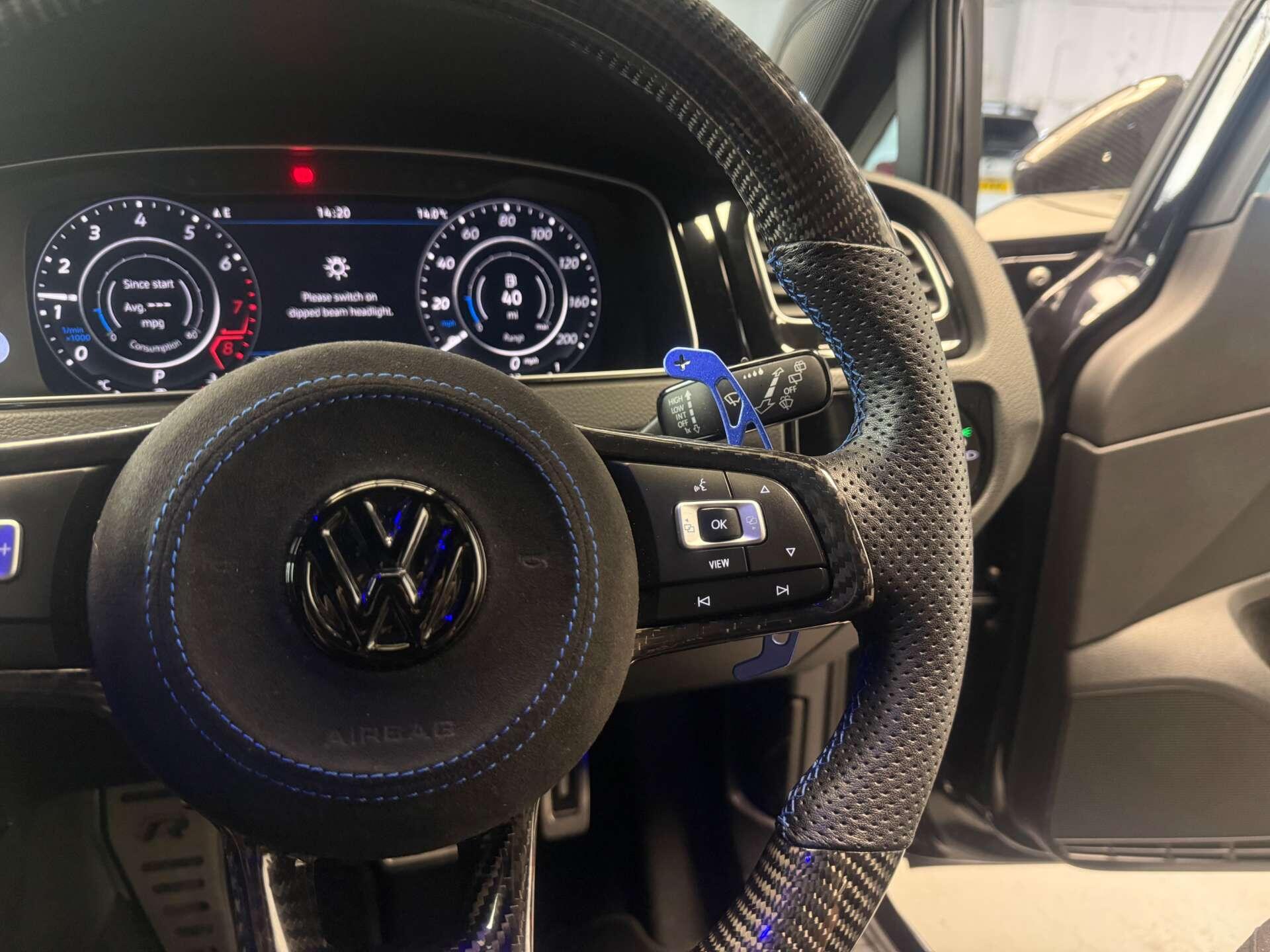 Volkswagen Golf view 30
