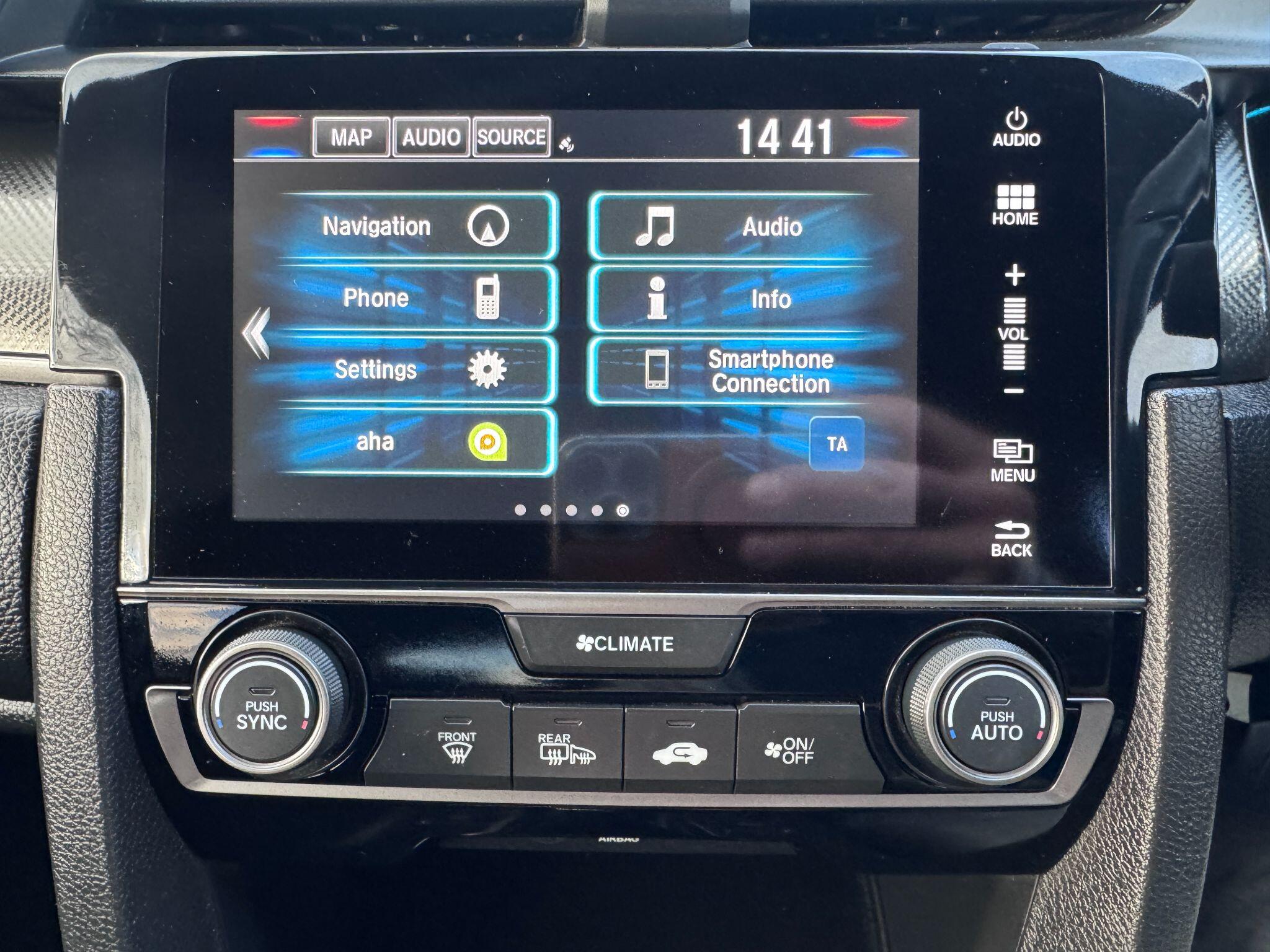 2017 Honda Civic image 49