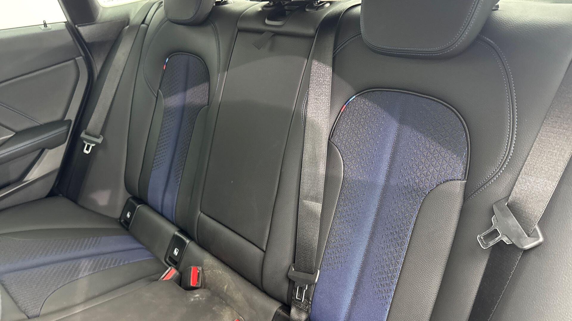 BMW 2 Series view 12