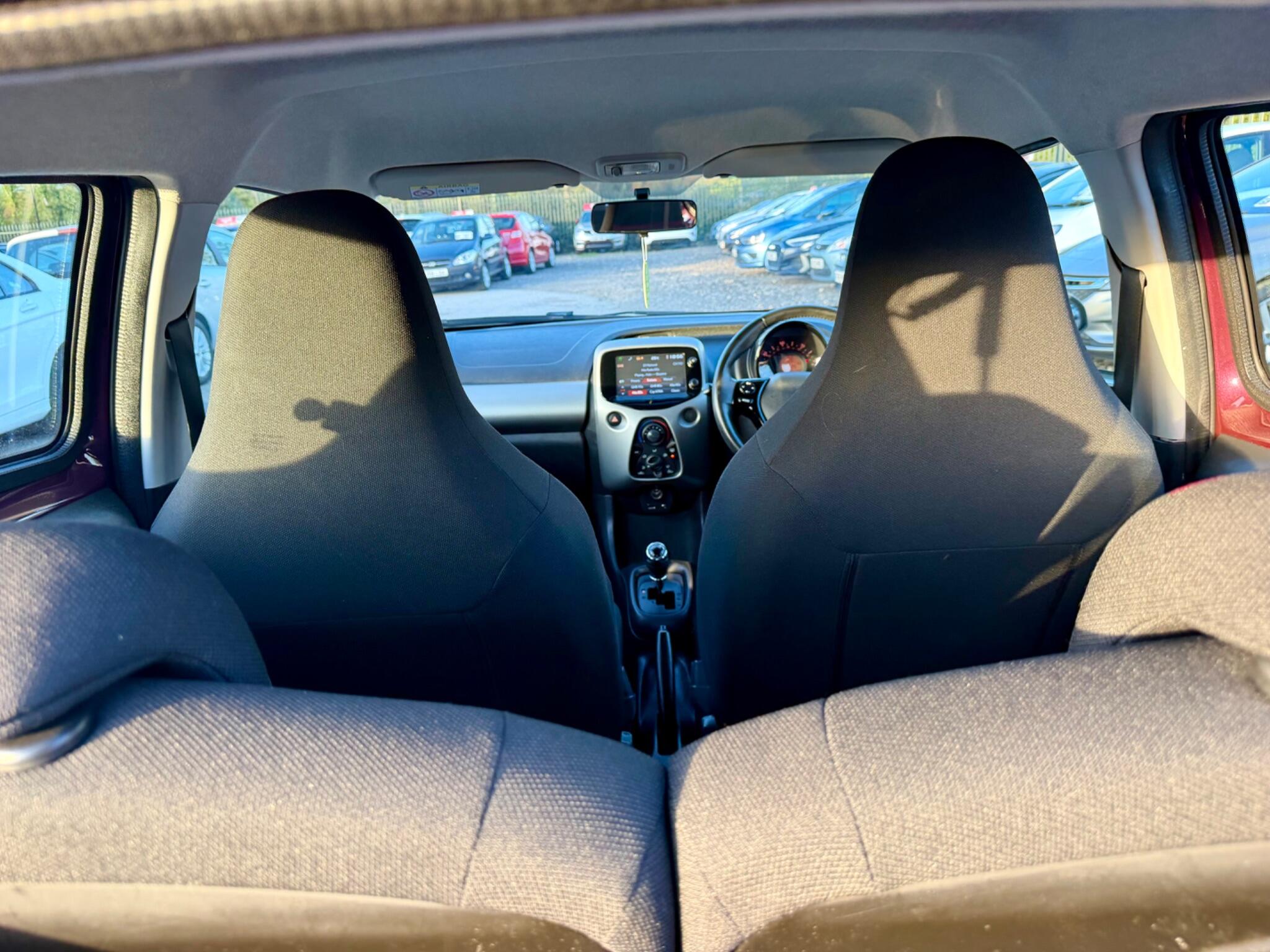 Peugeot 108 view 33