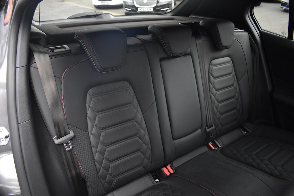 Ford Focus view 32