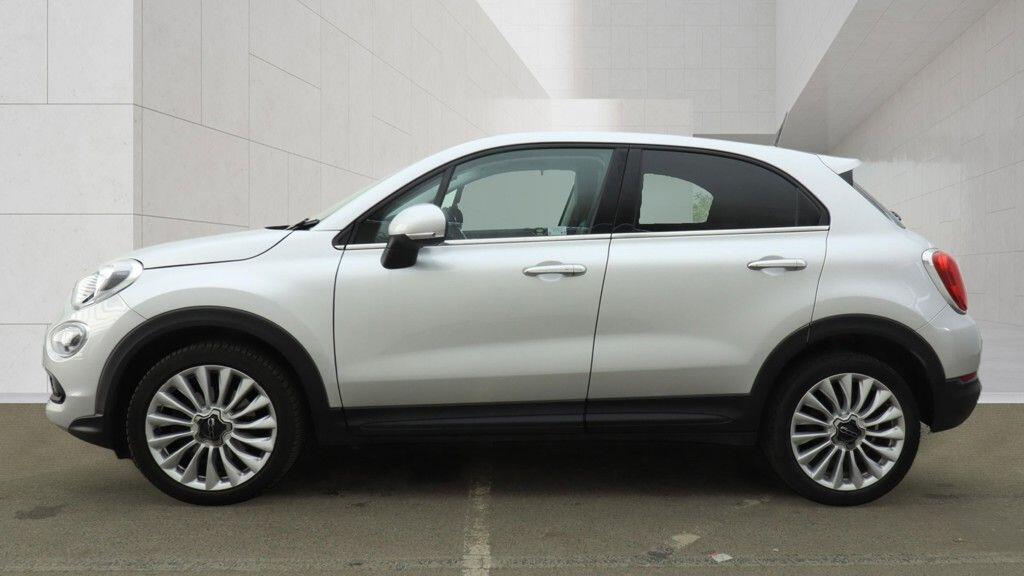 Fiat 500x view 12