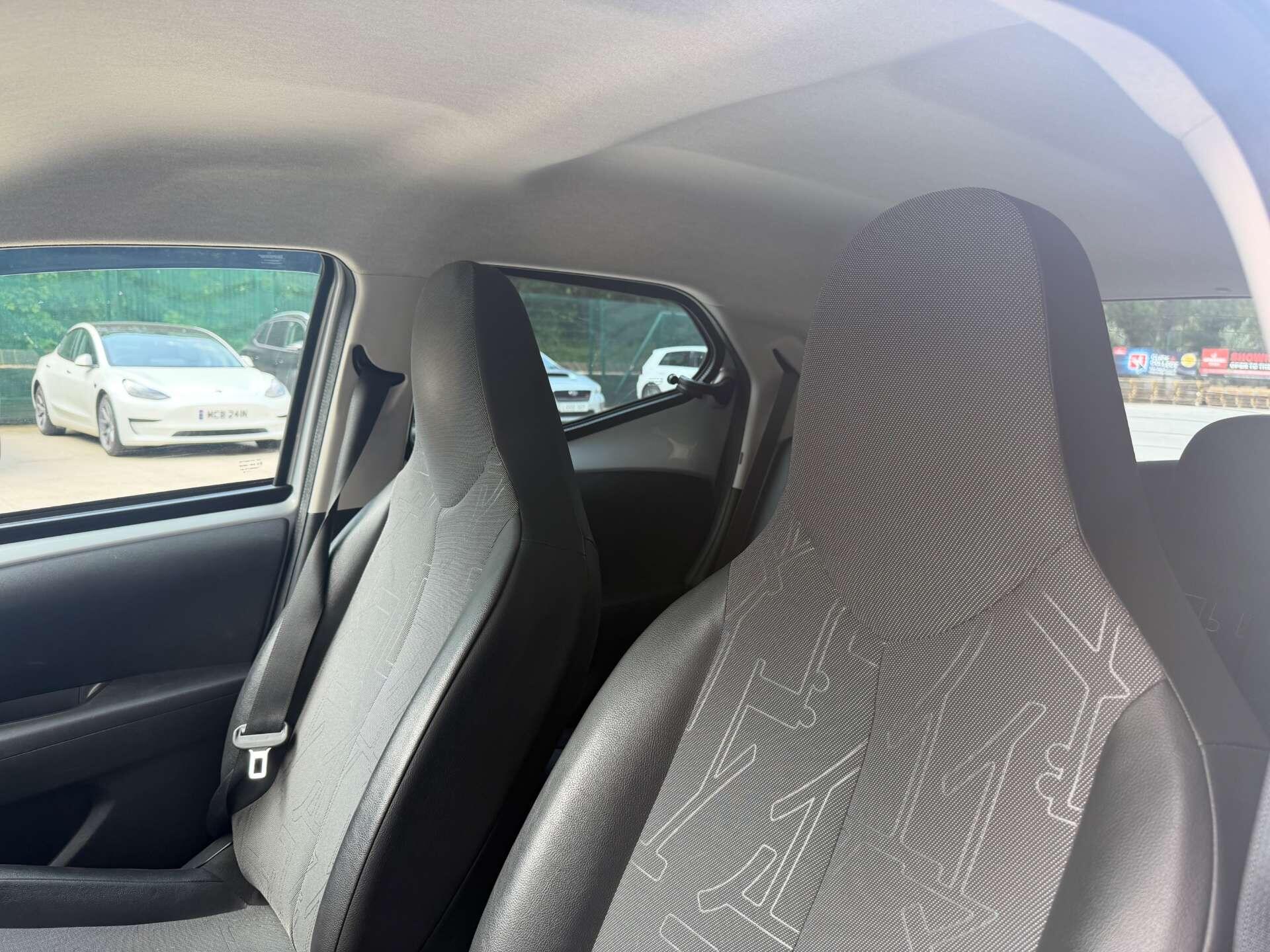 Toyota Aygo view 24